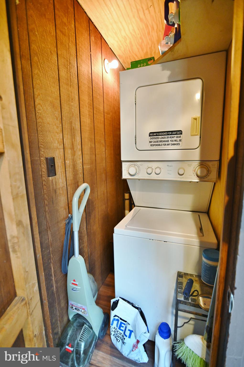 THE HILL CONDOS - Residential