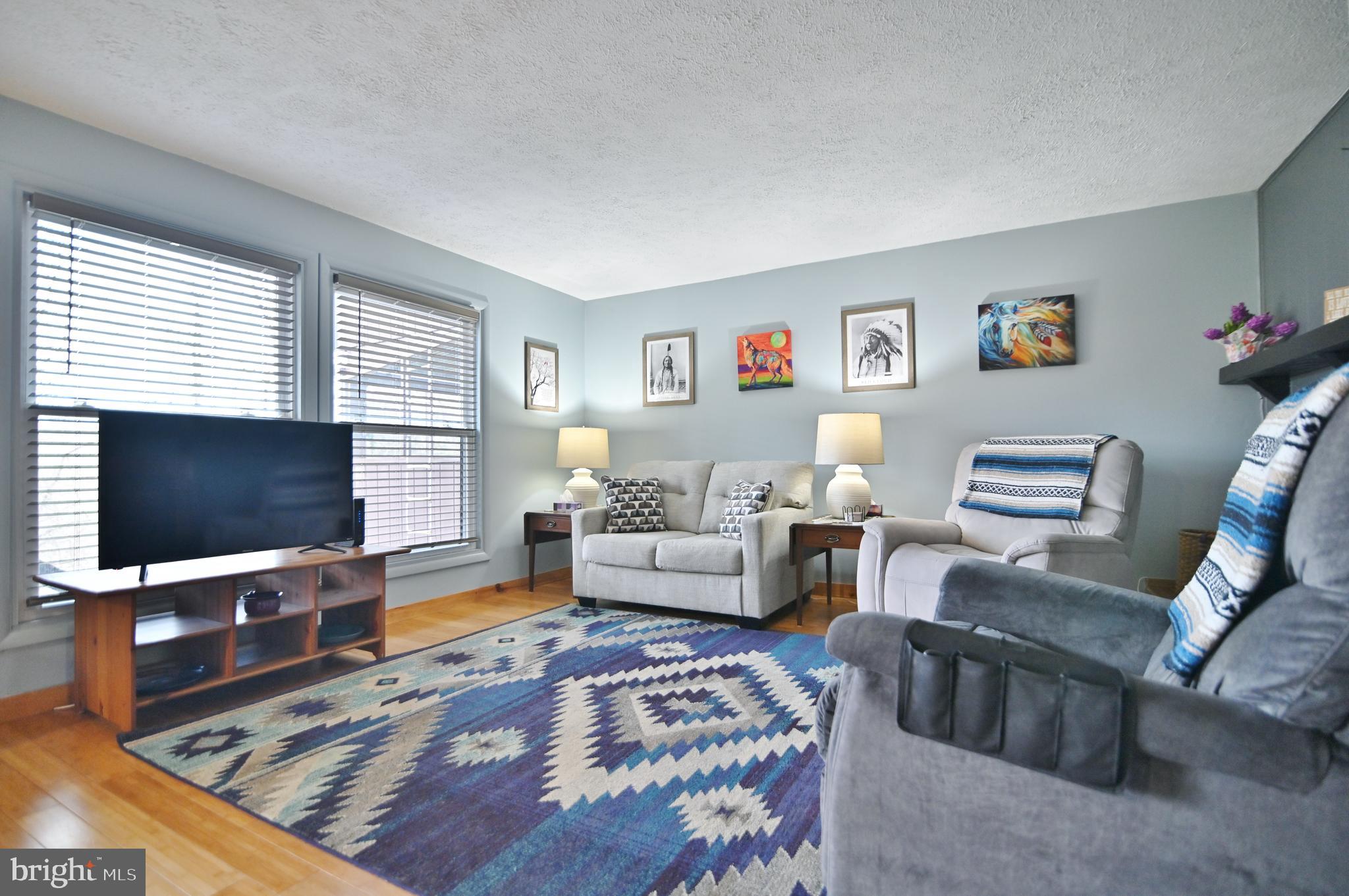 THE HILL CONDOS - Residential