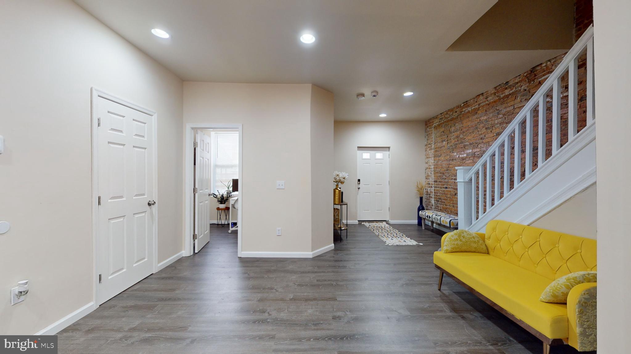 EDMONDSON VILLAGE - Residential Lease