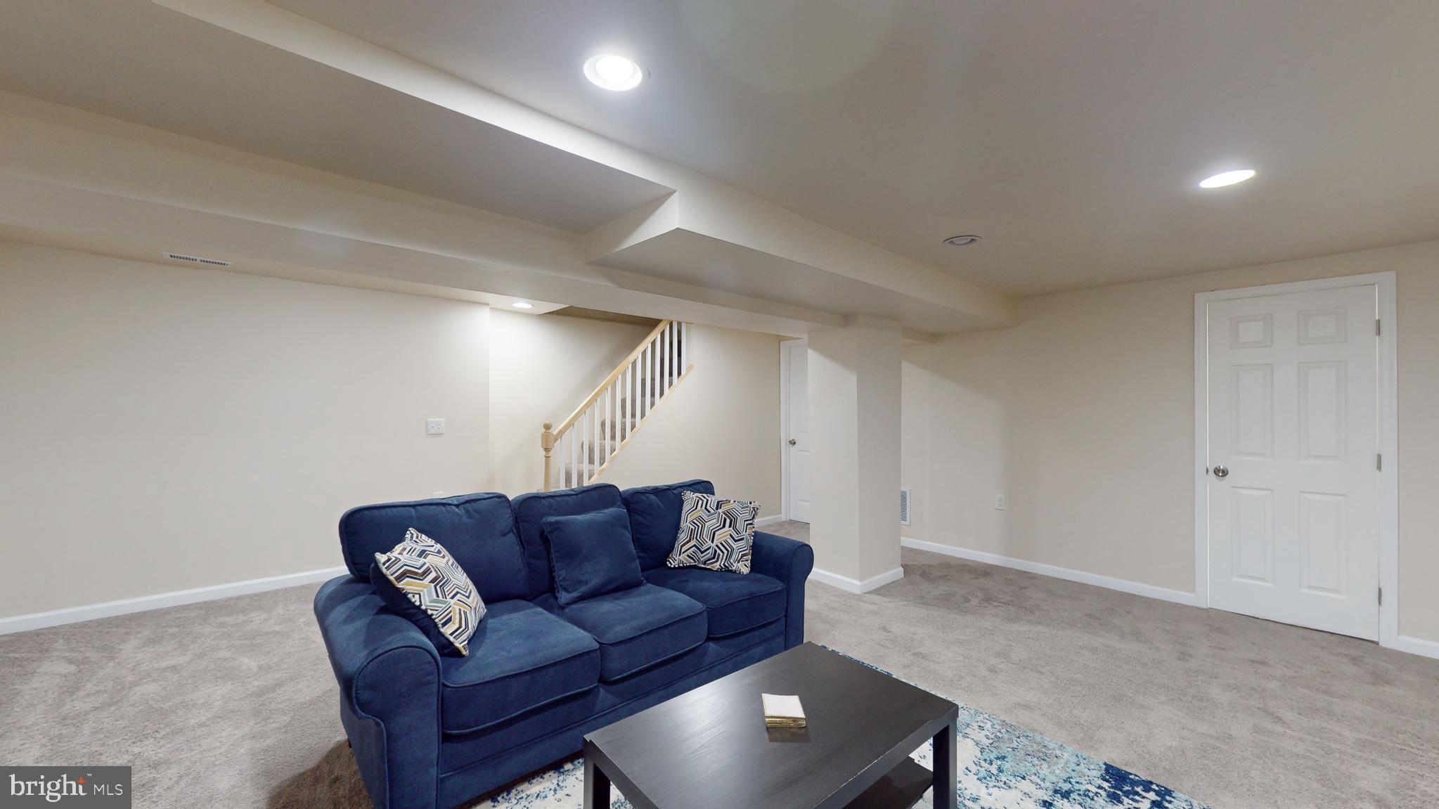 EDMONDSON VILLAGE - Residential Lease