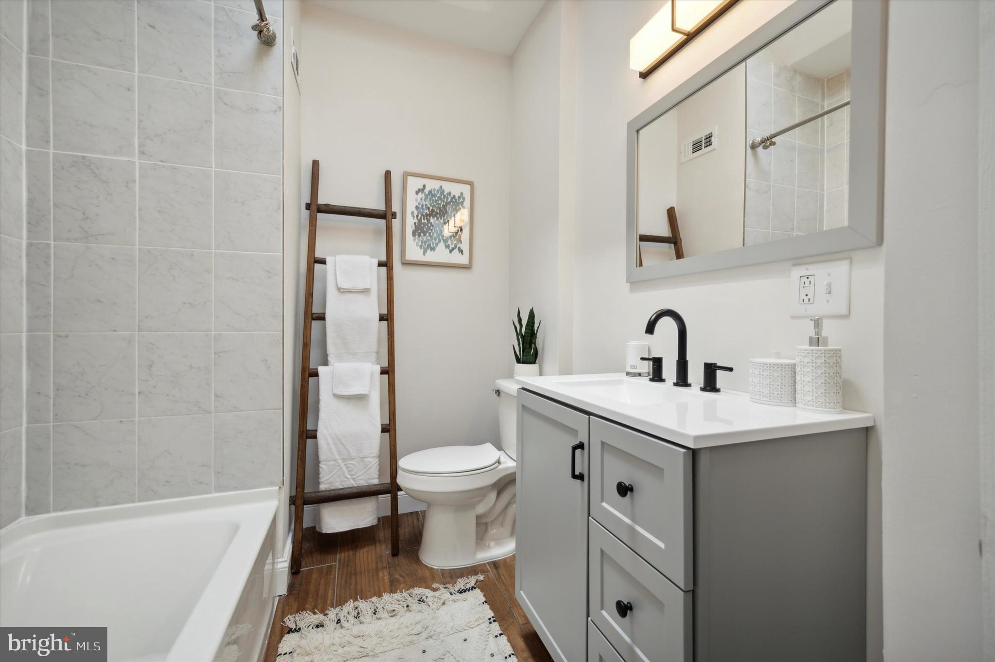 COBBS CREEK - Residential