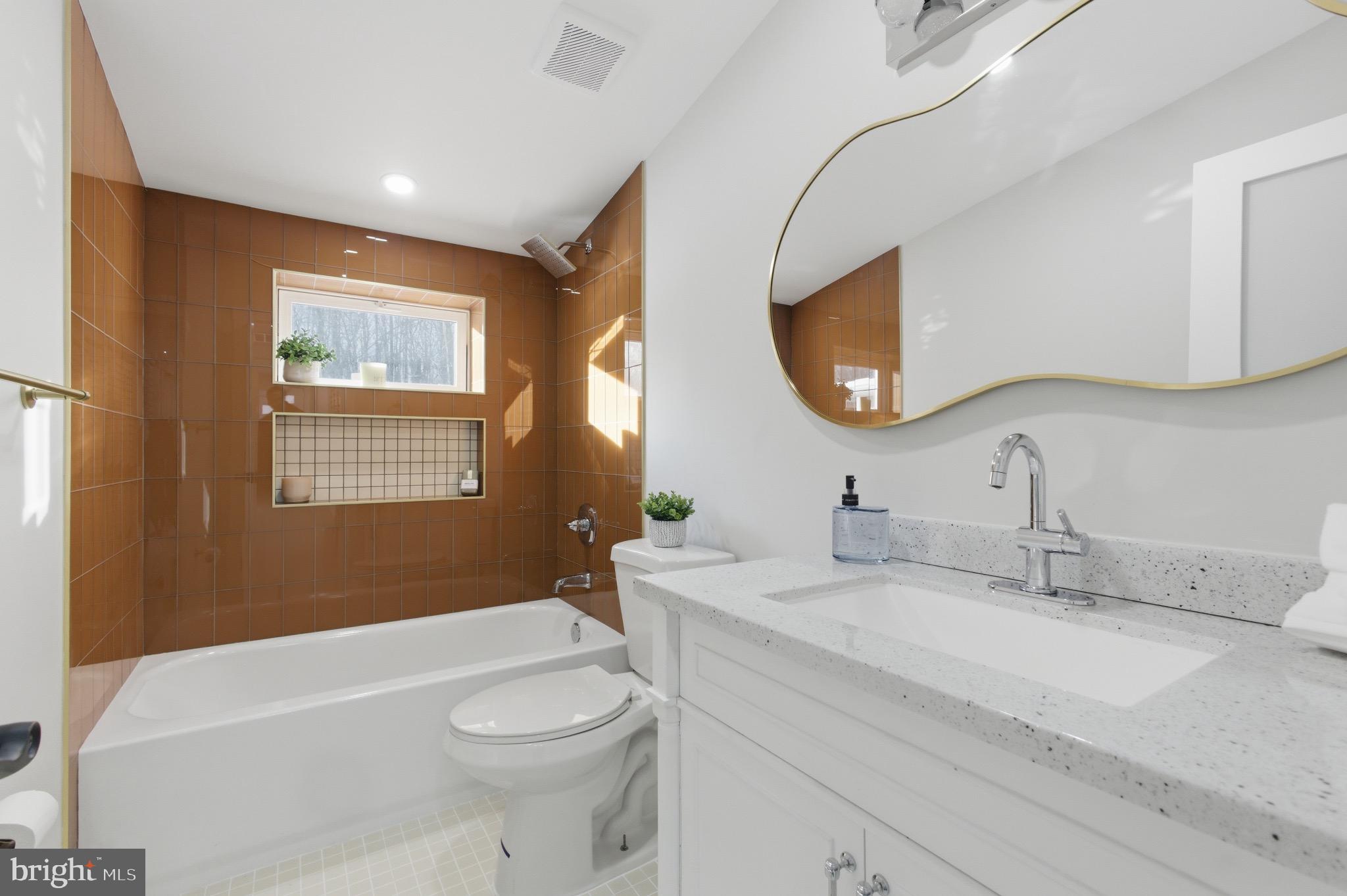 SHADY SIDE - Residential