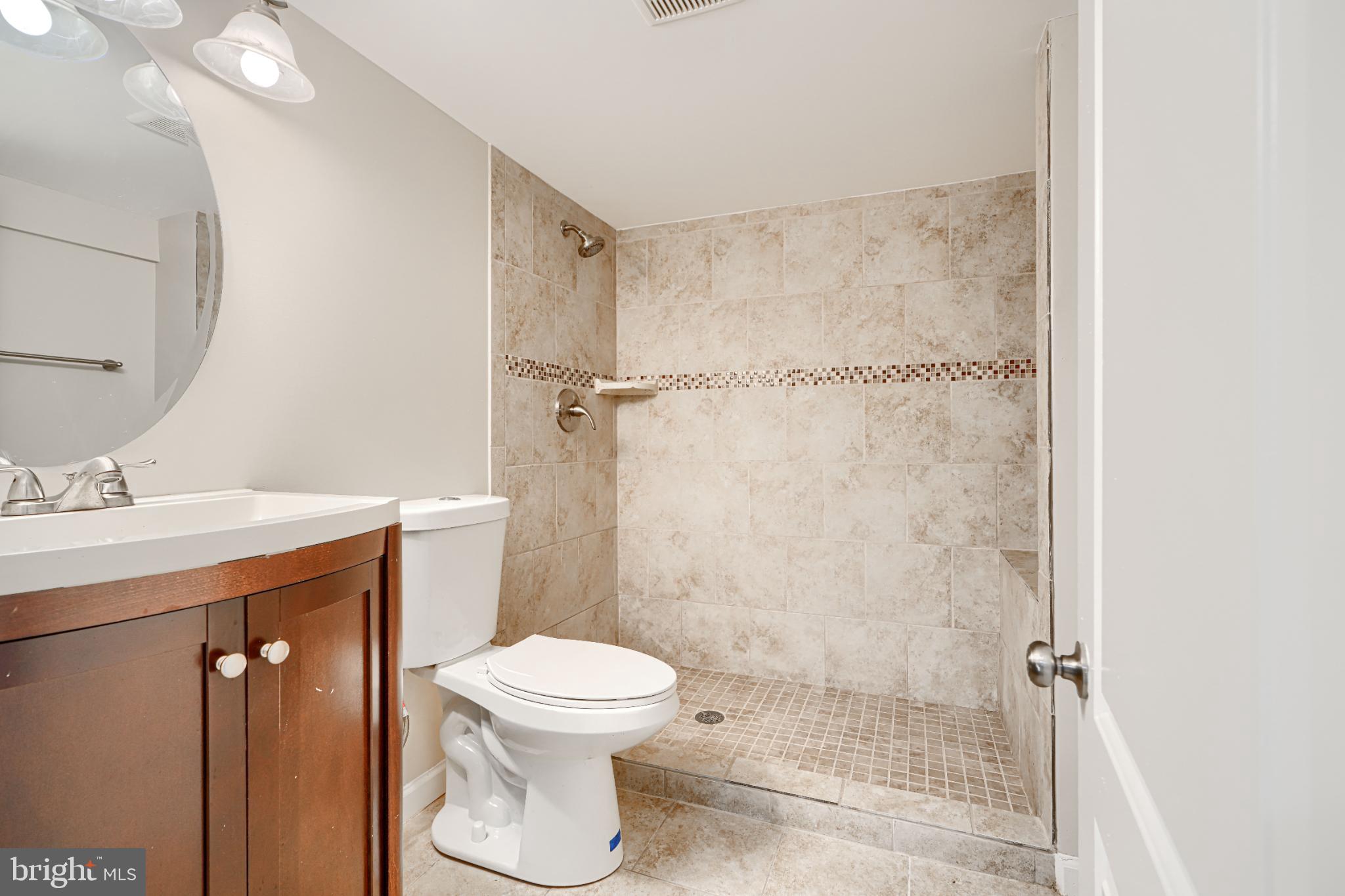 GARDENVILLE - Residential