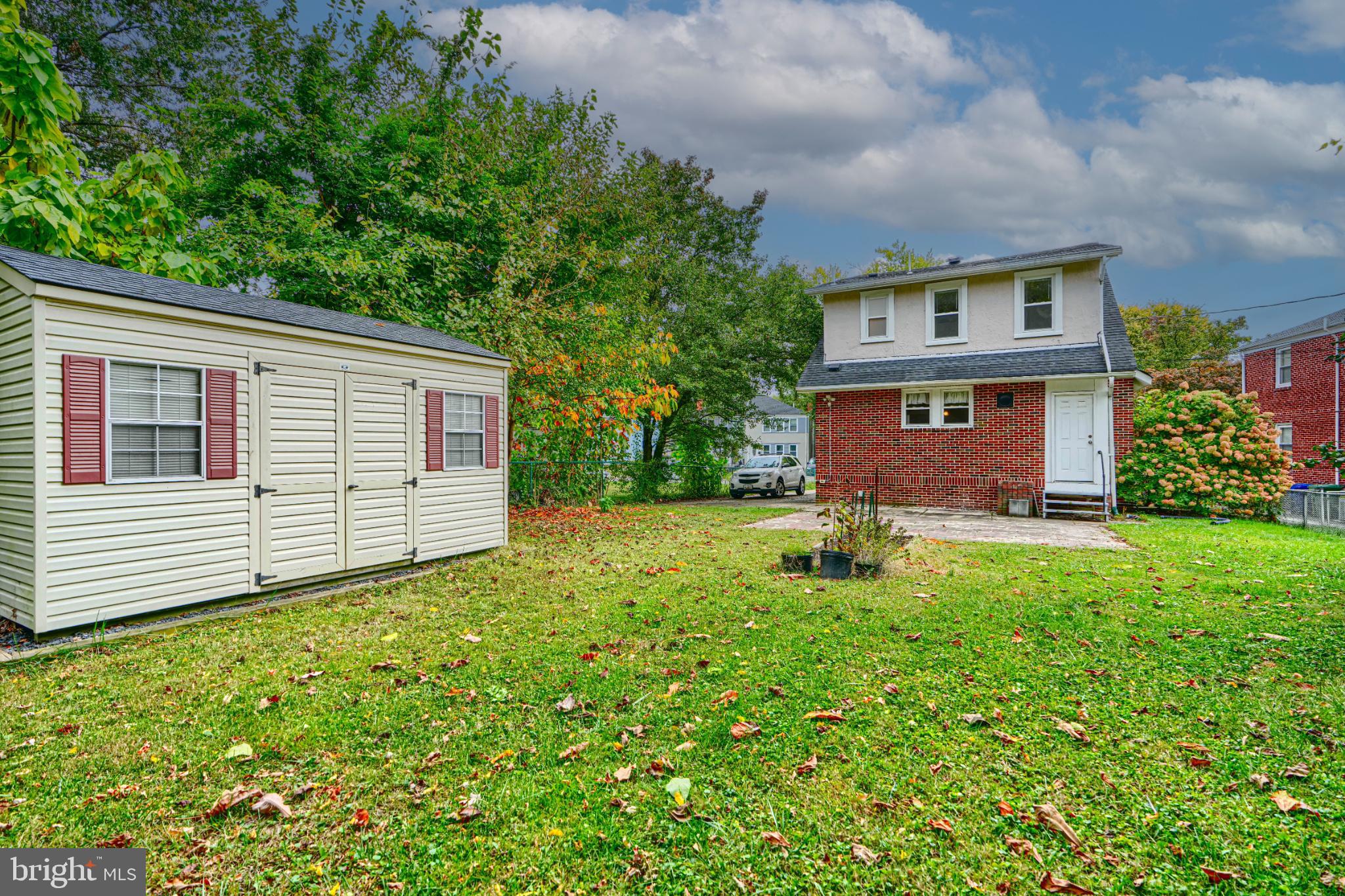 GARDENVILLE - Residential