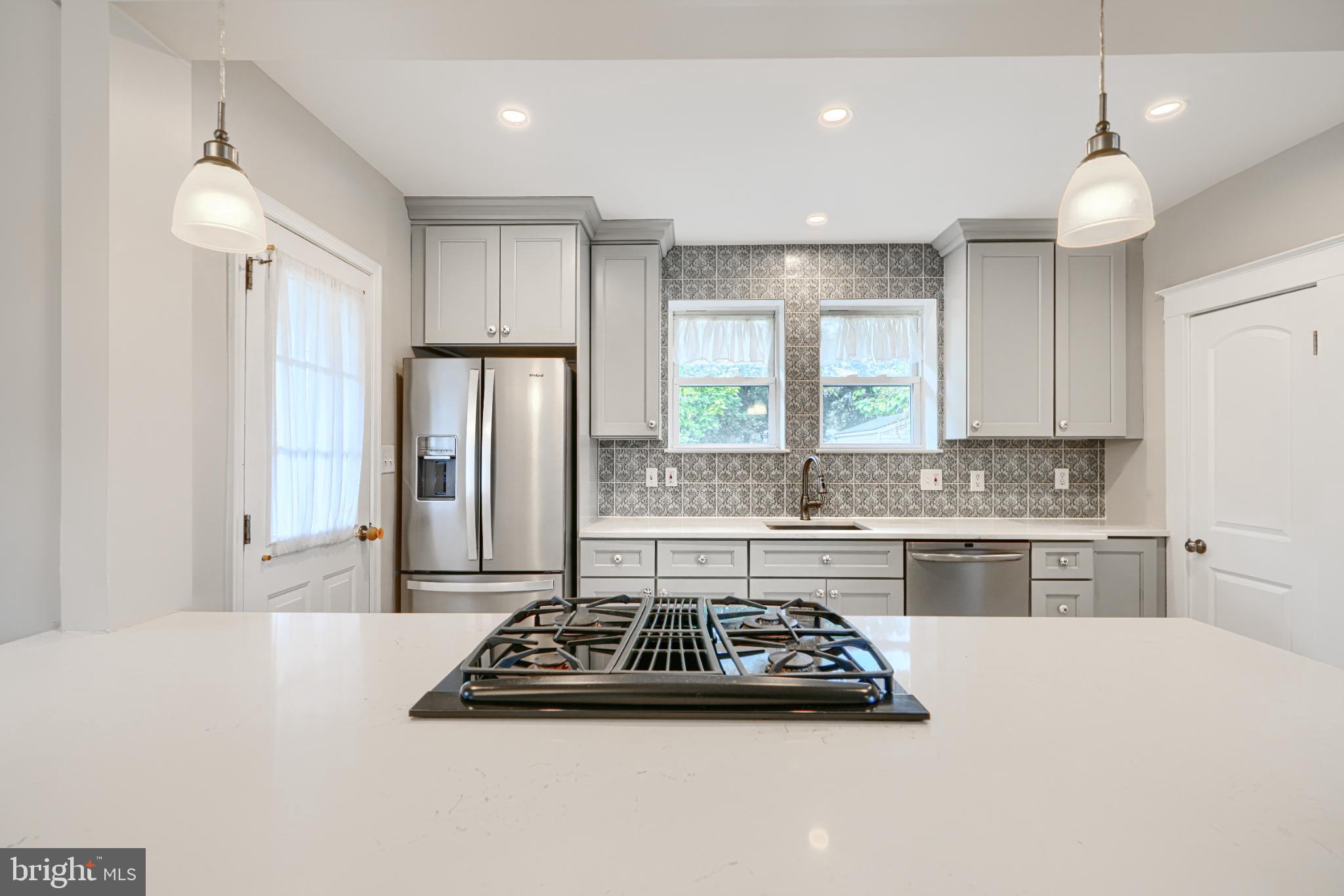 GARDENVILLE - Residential