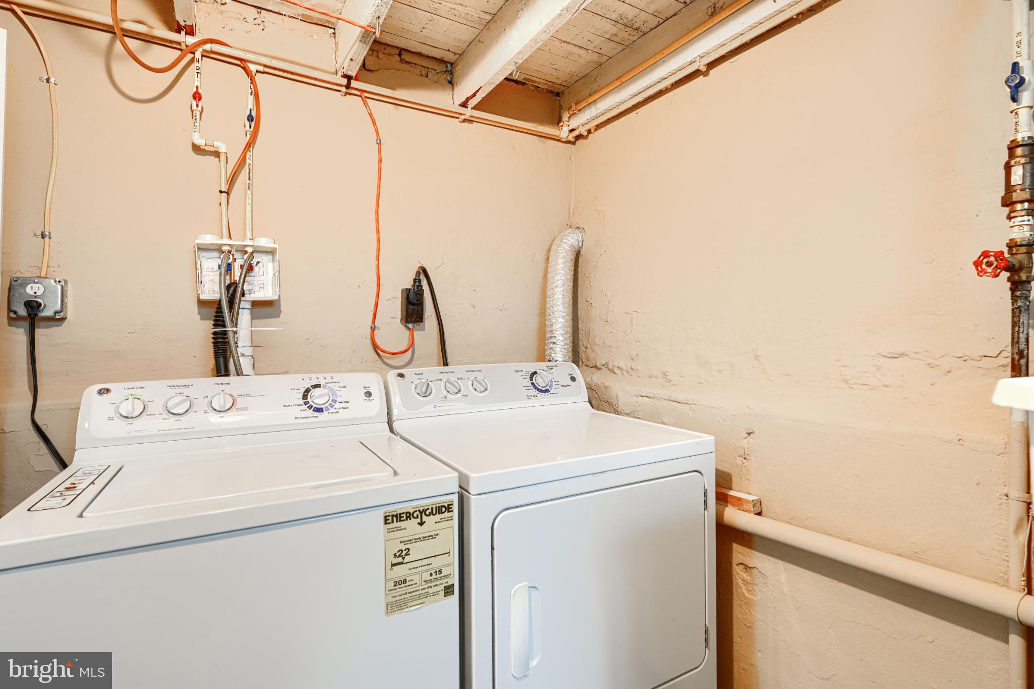 GARDENVILLE - Residential