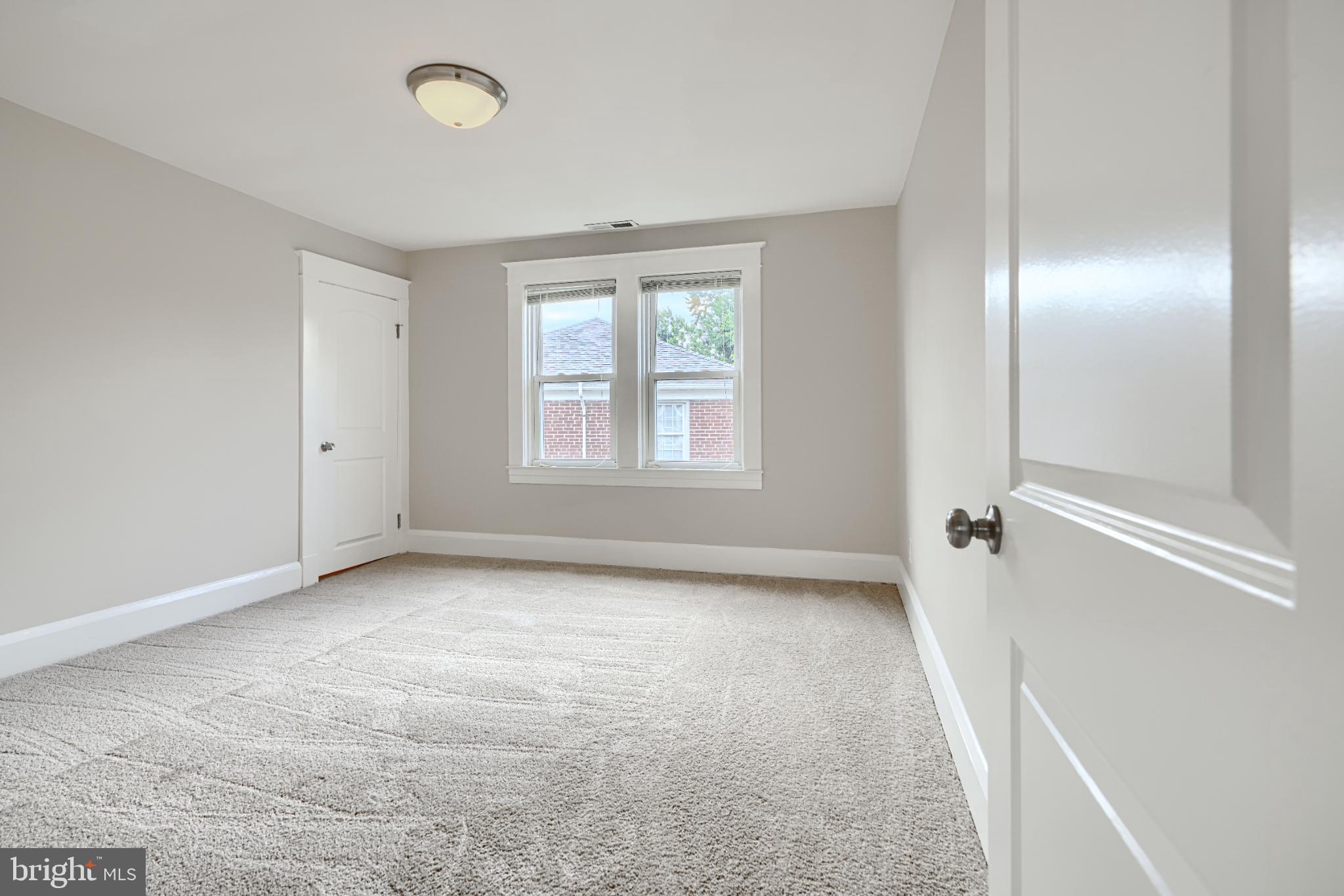 GARDENVILLE - Residential