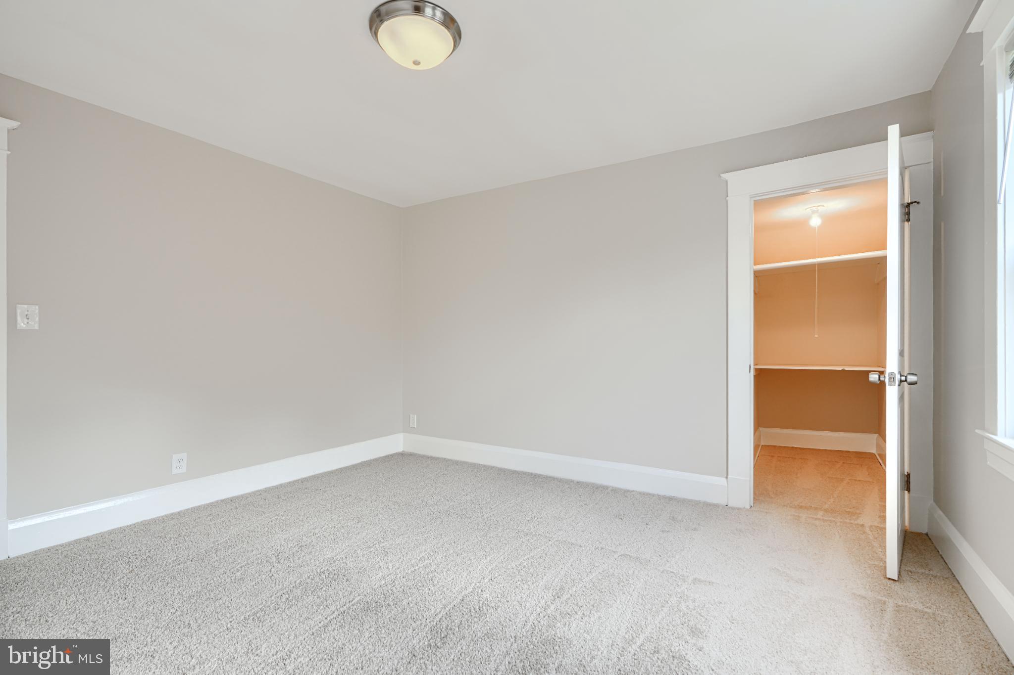 GARDENVILLE - Residential