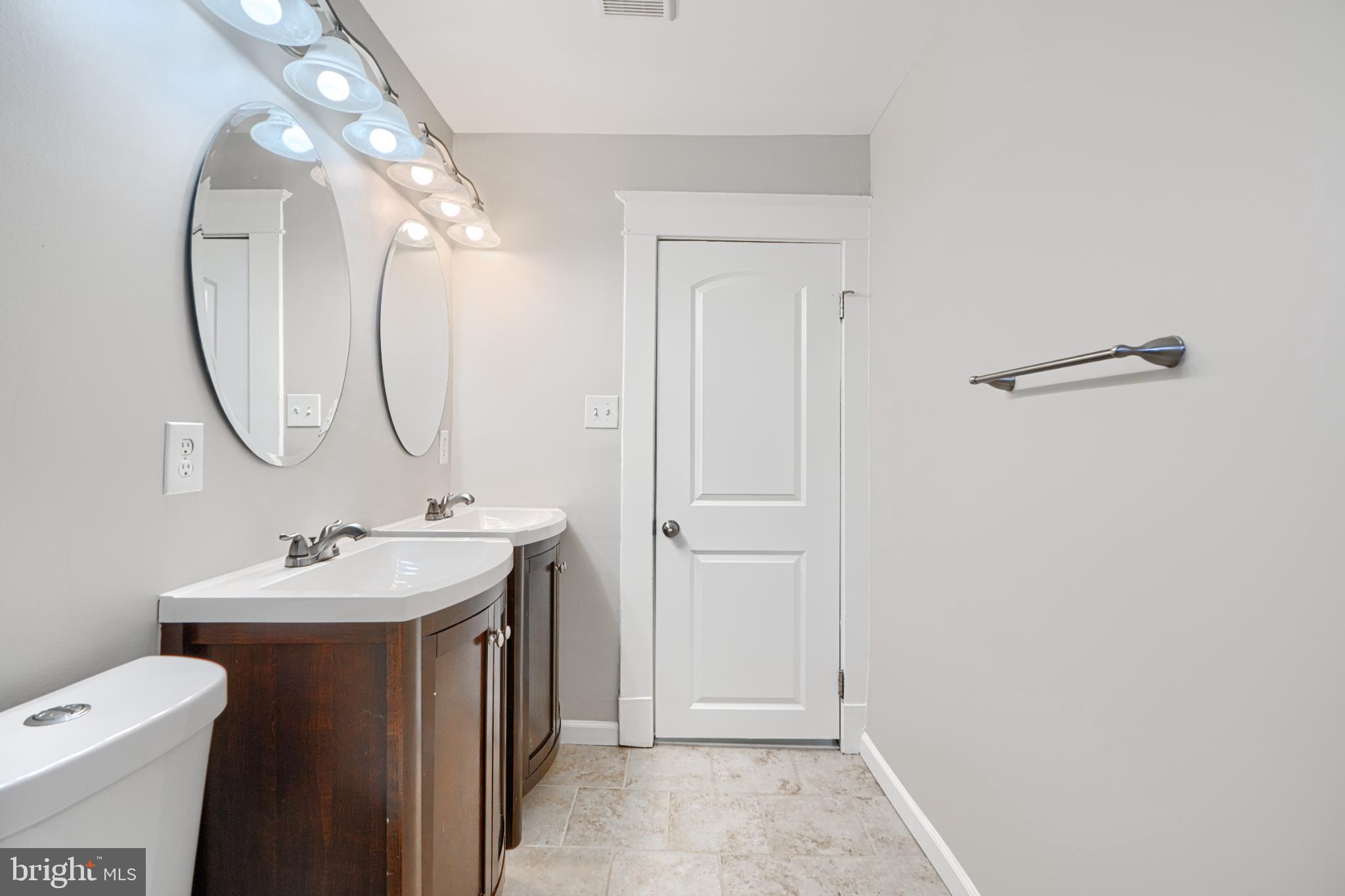 GARDENVILLE - Residential