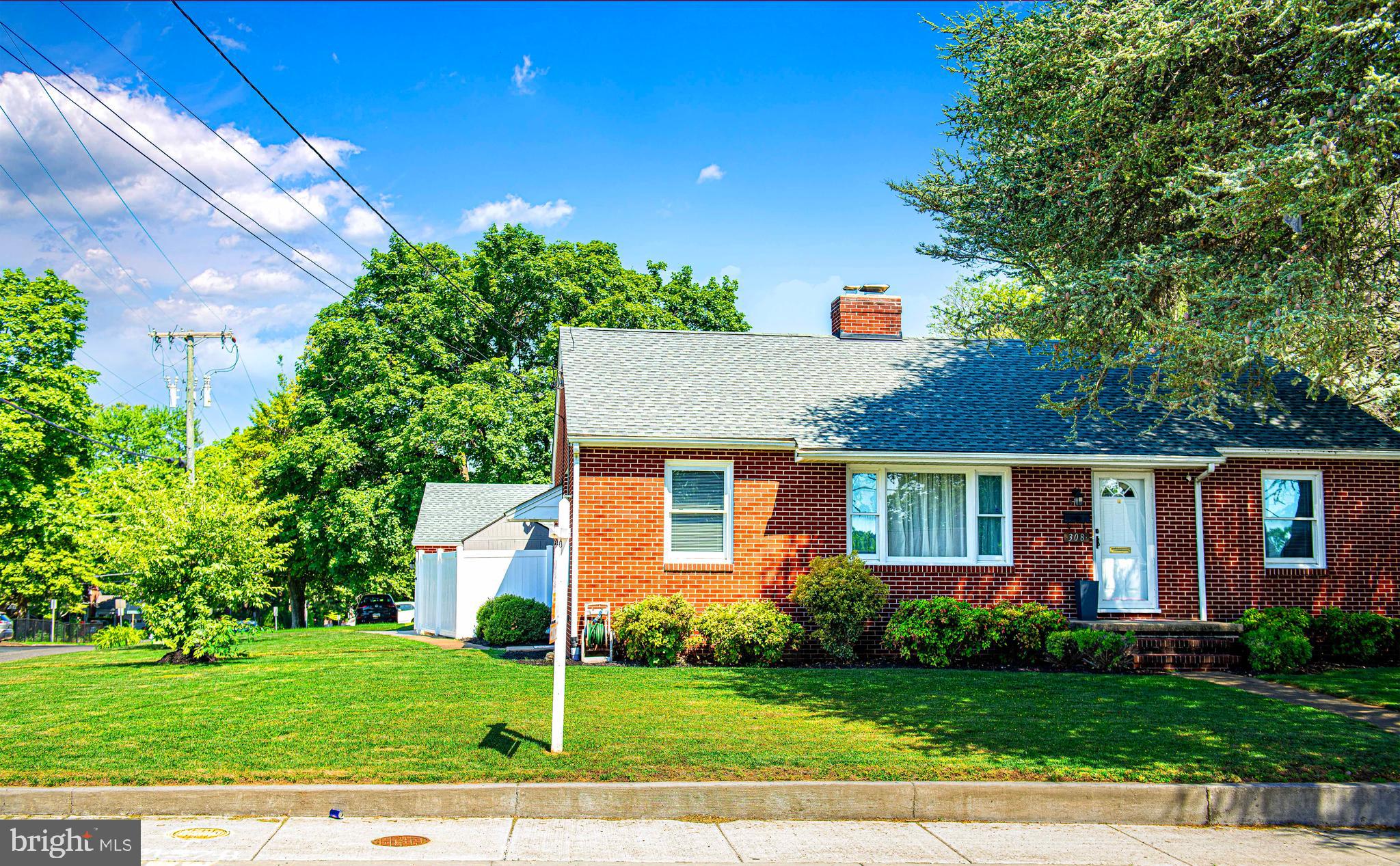 308 FULFORD AVENUE