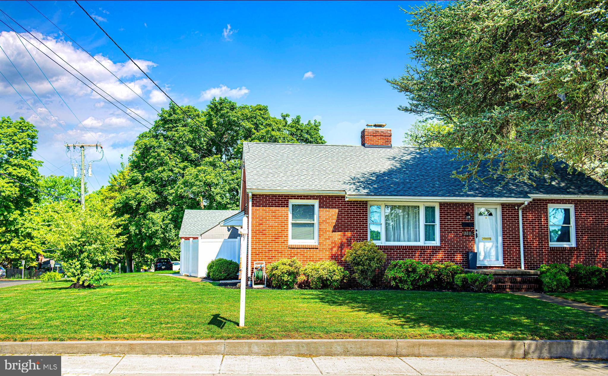 308 FULFORD AVENUE