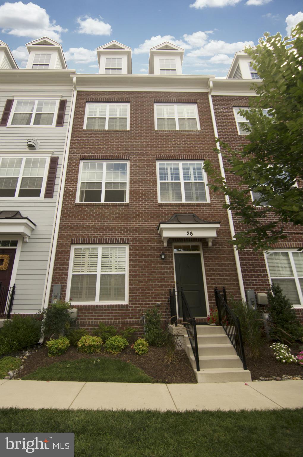 TOWSON GREEN - Residential Lease