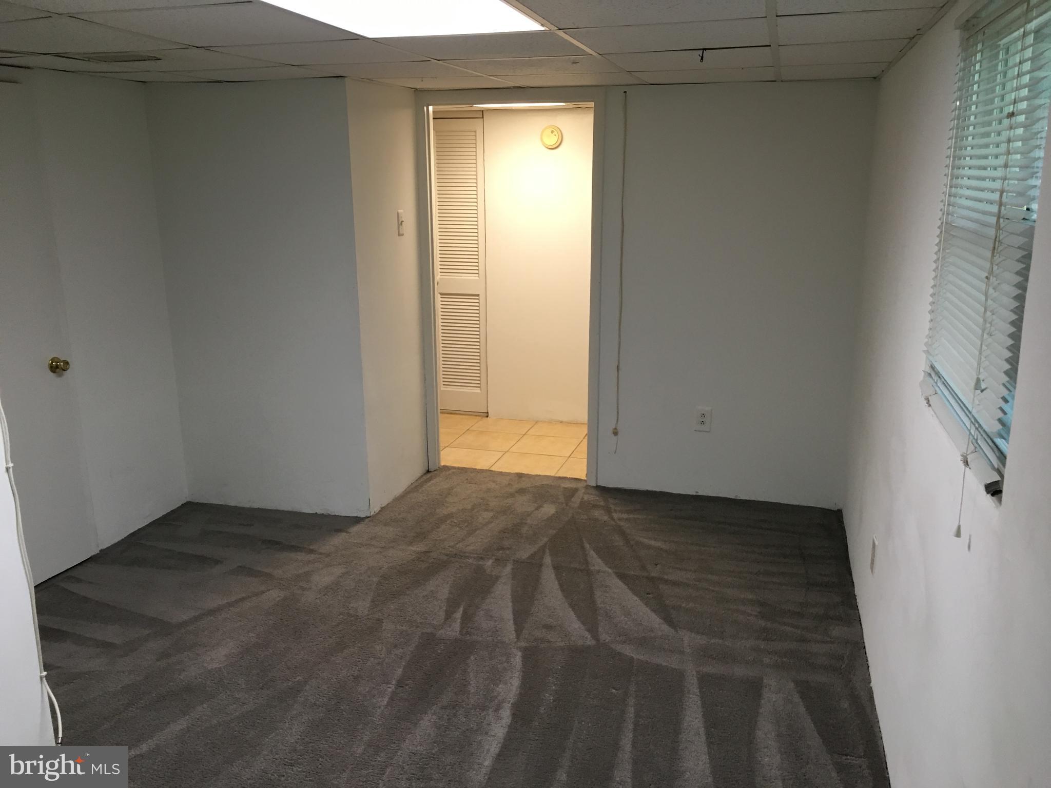 WARBURTON MANOR - Residential