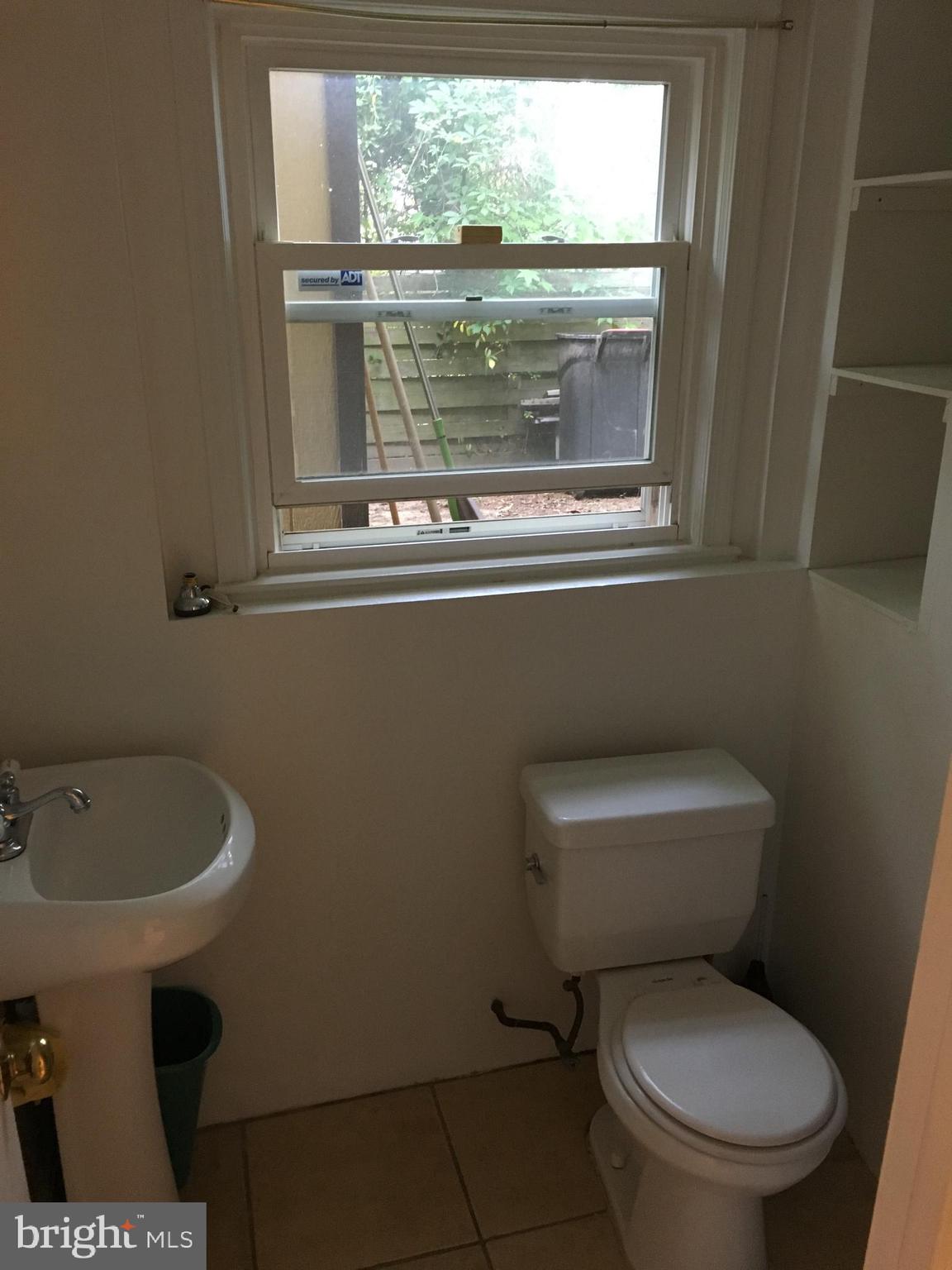 WARBURTON MANOR - Residential