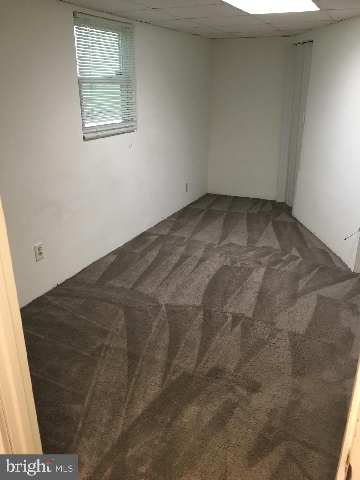 WARBURTON MANOR - Residential