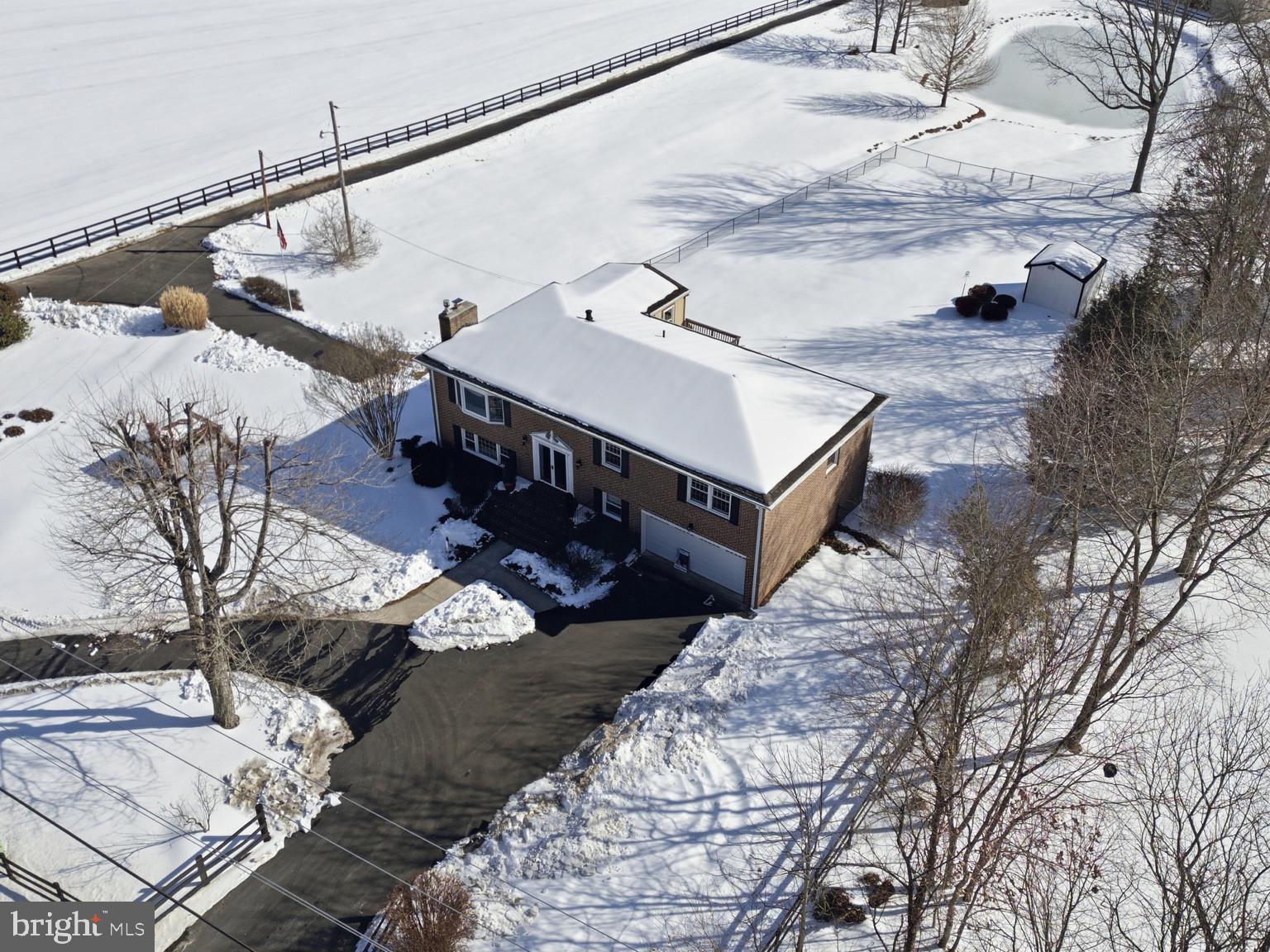 CLIFTON WOODS - Residential