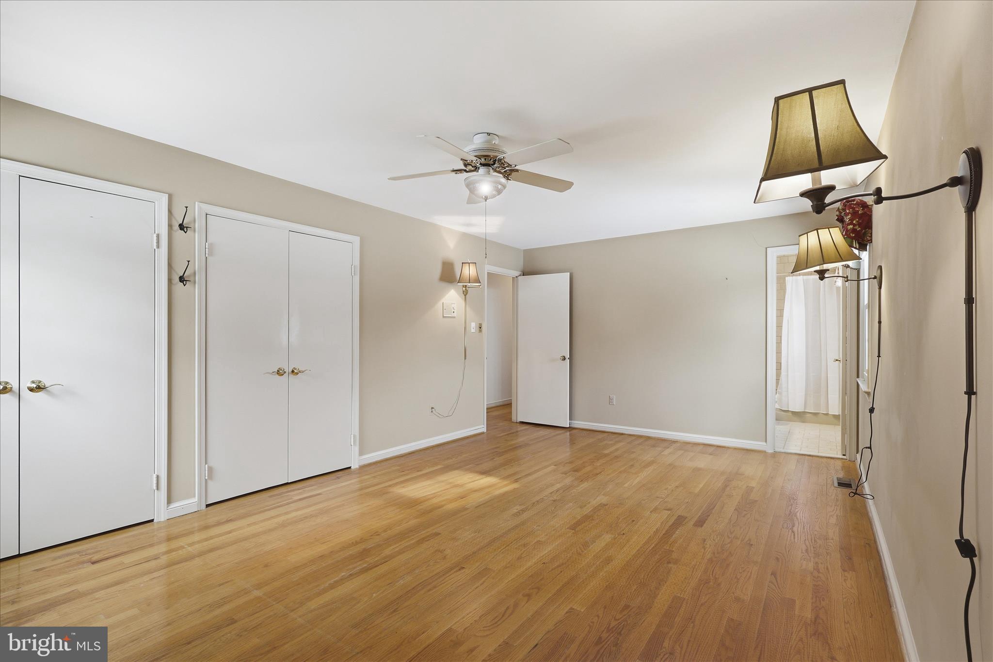 CLIFTON WOODS - Residential