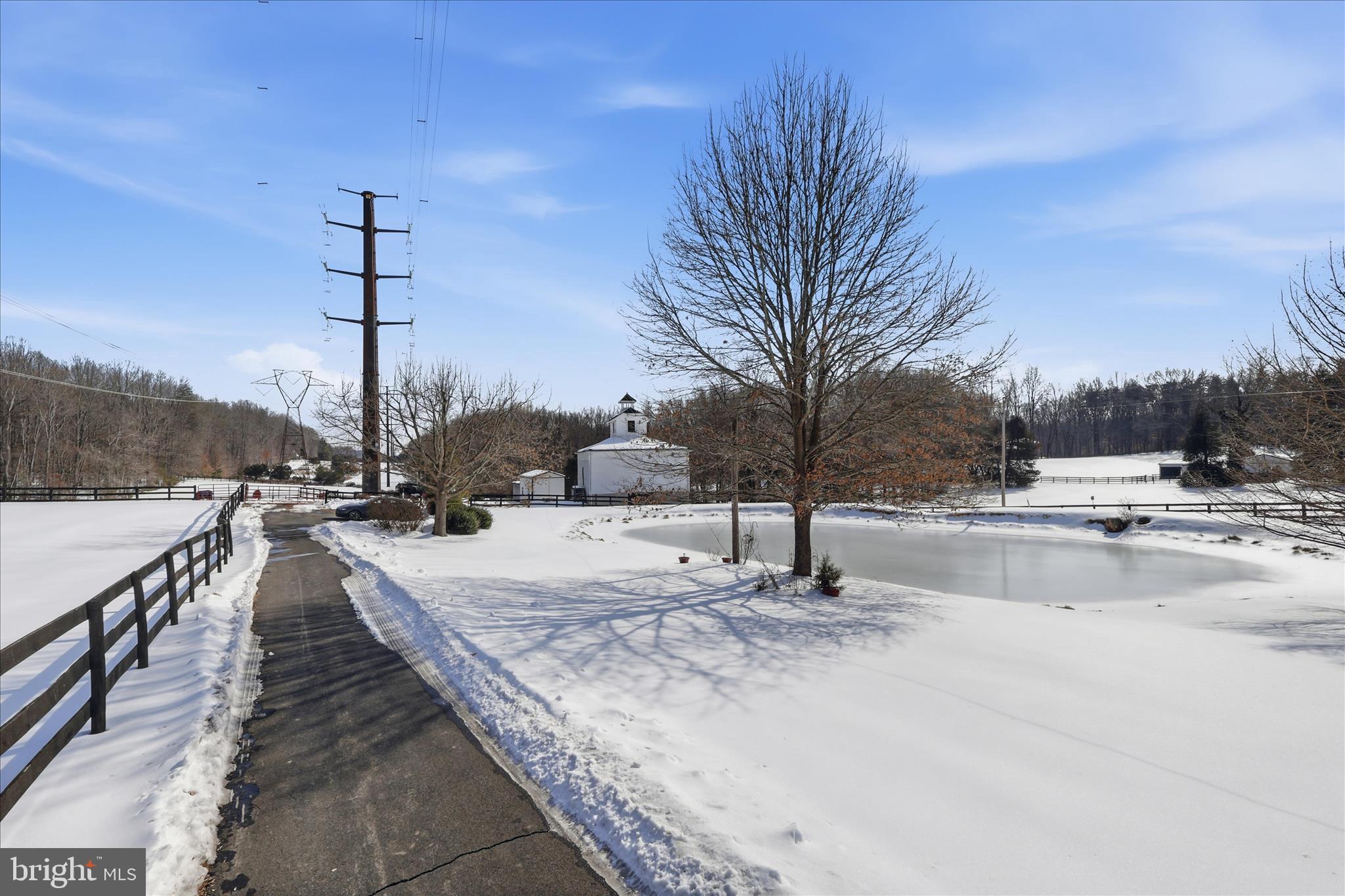 CLIFTON WOODS - Residential