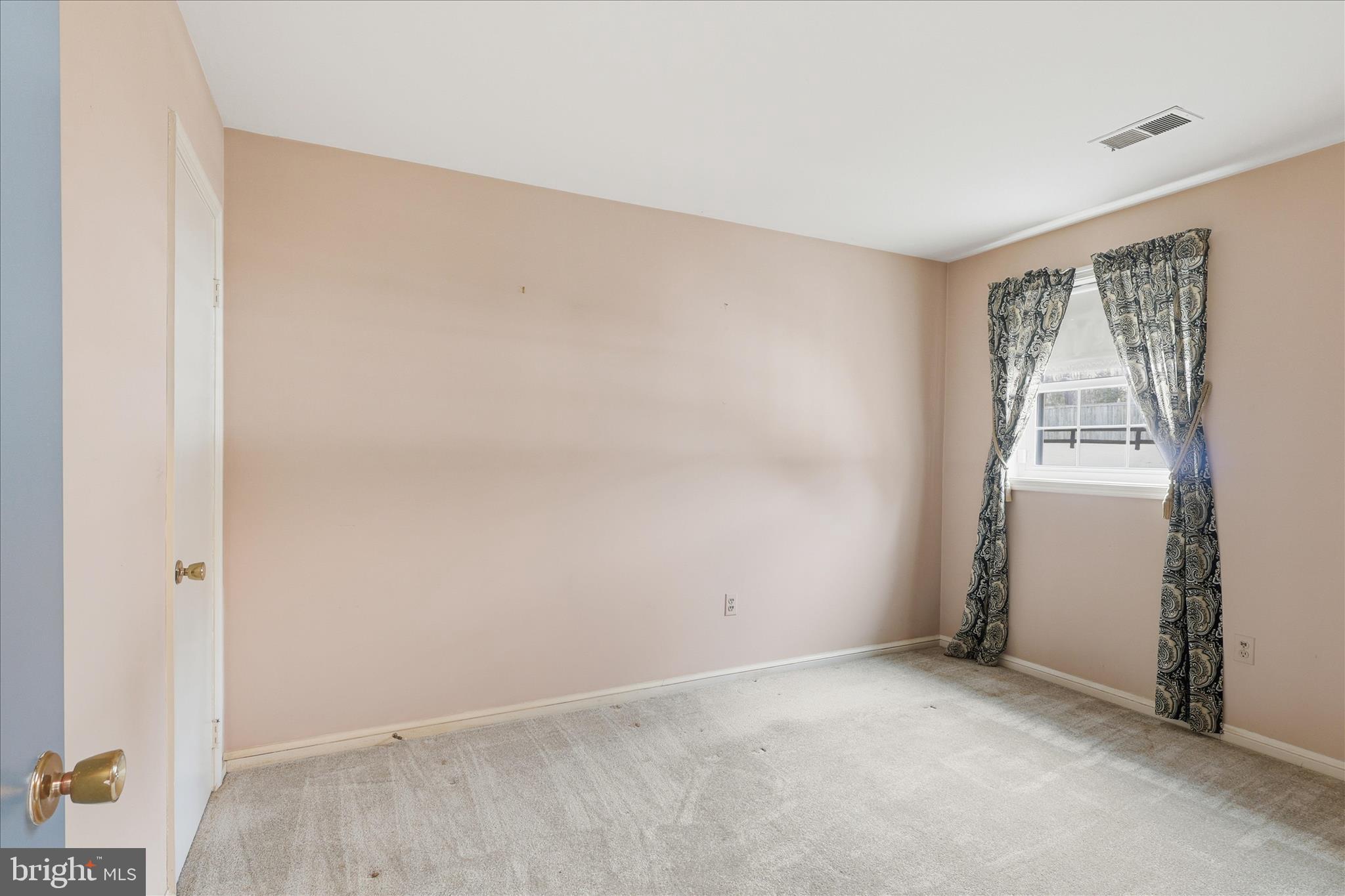 CLIFTON WOODS - Residential