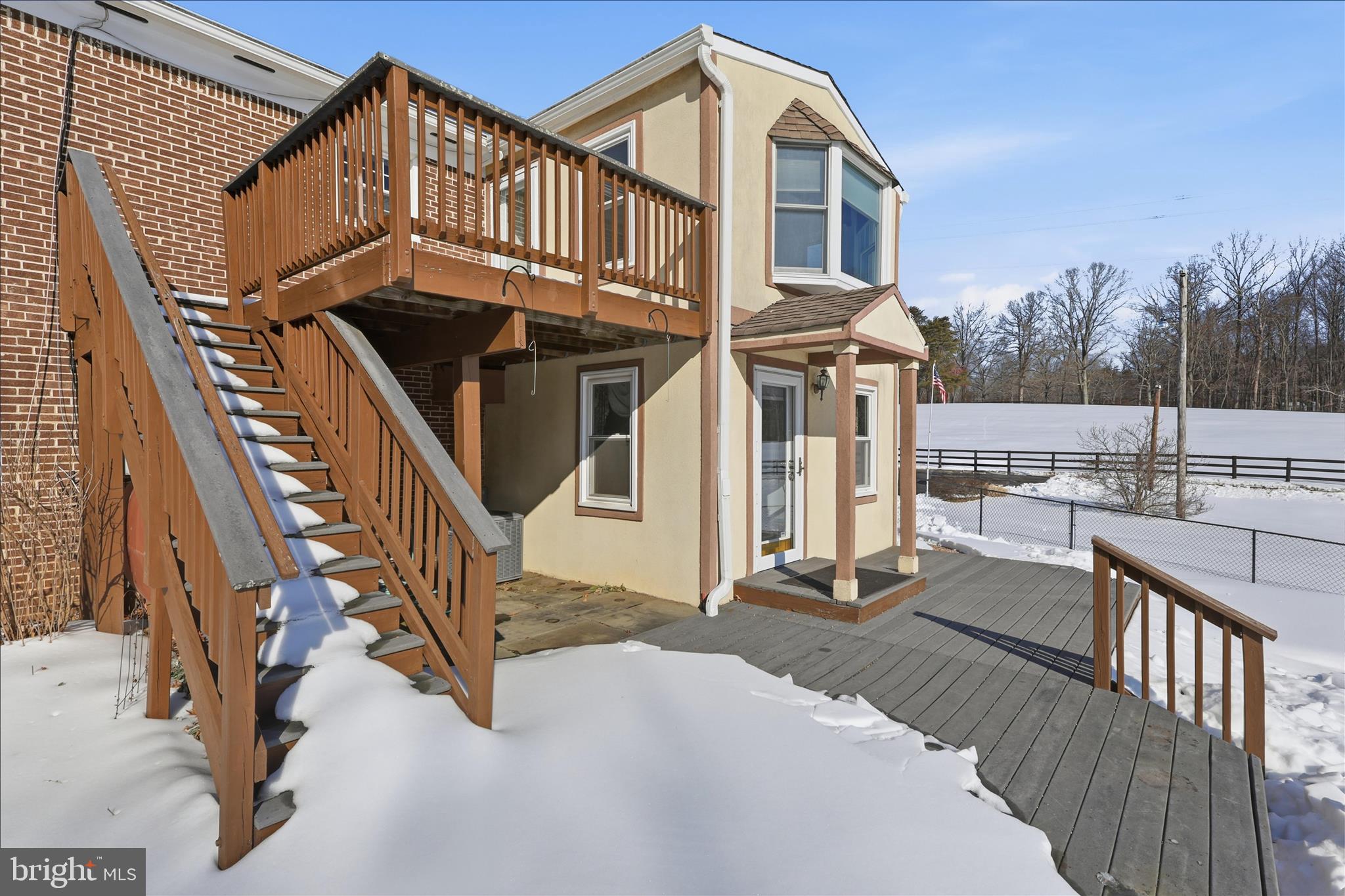 CLIFTON WOODS - Residential