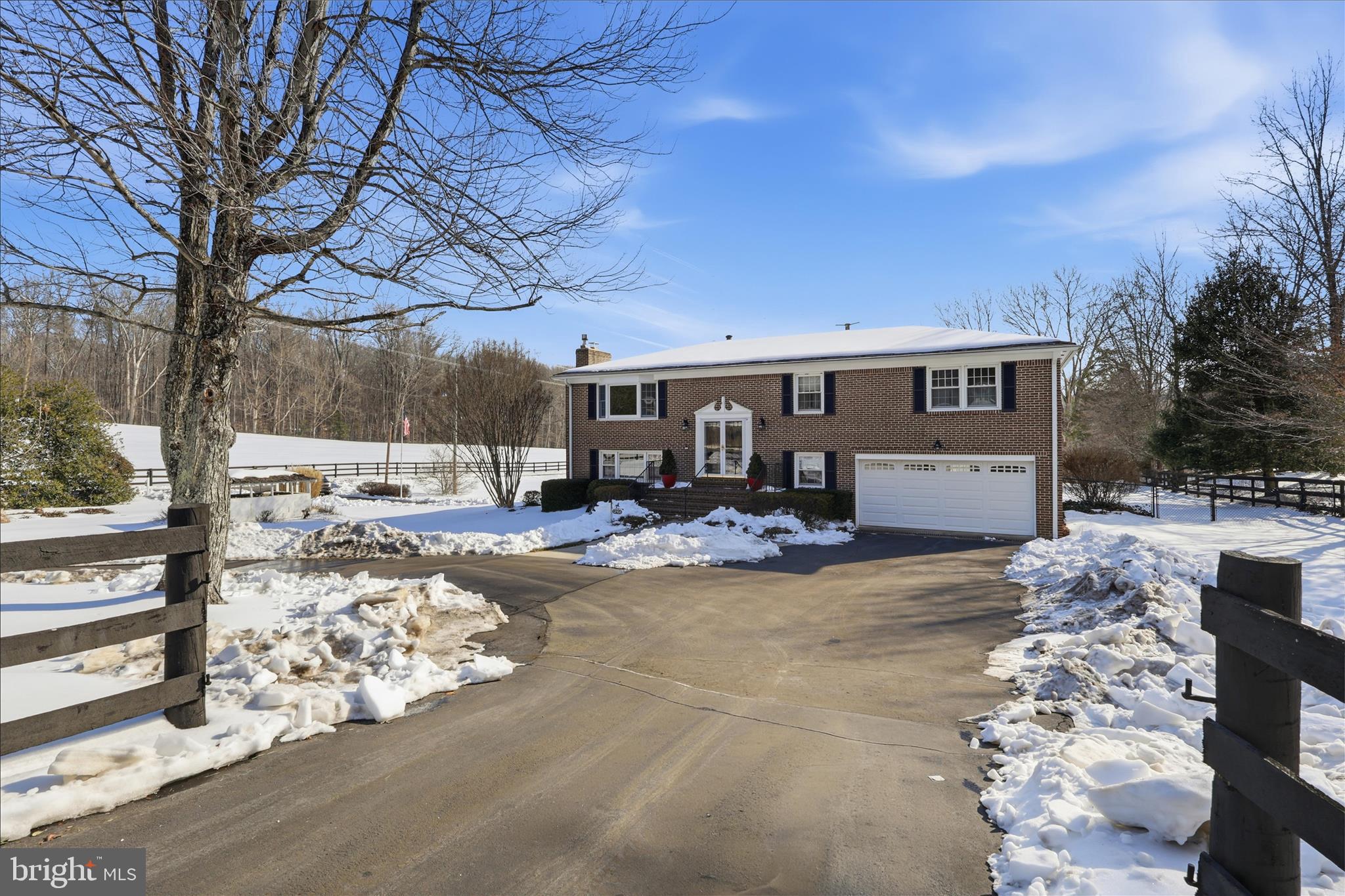 CLIFTON WOODS - Residential