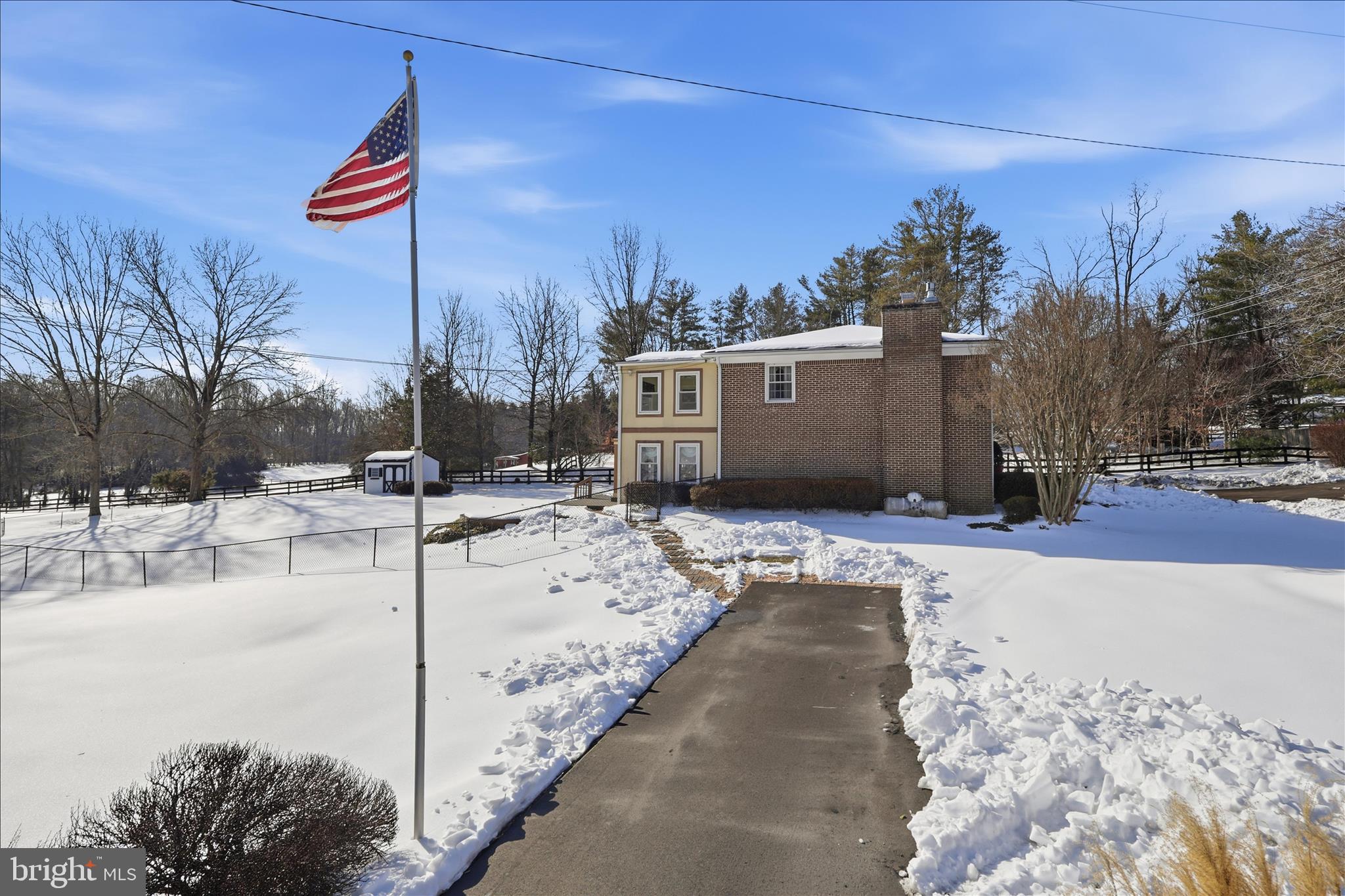 CLIFTON WOODS - Residential