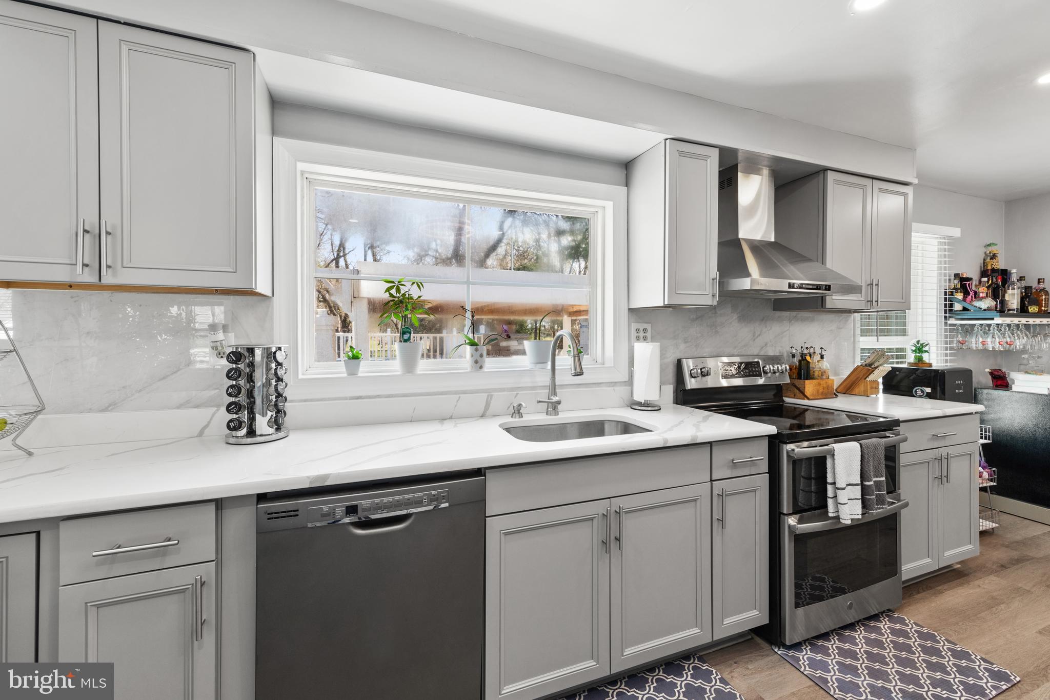 FAIRFIELD - Residential