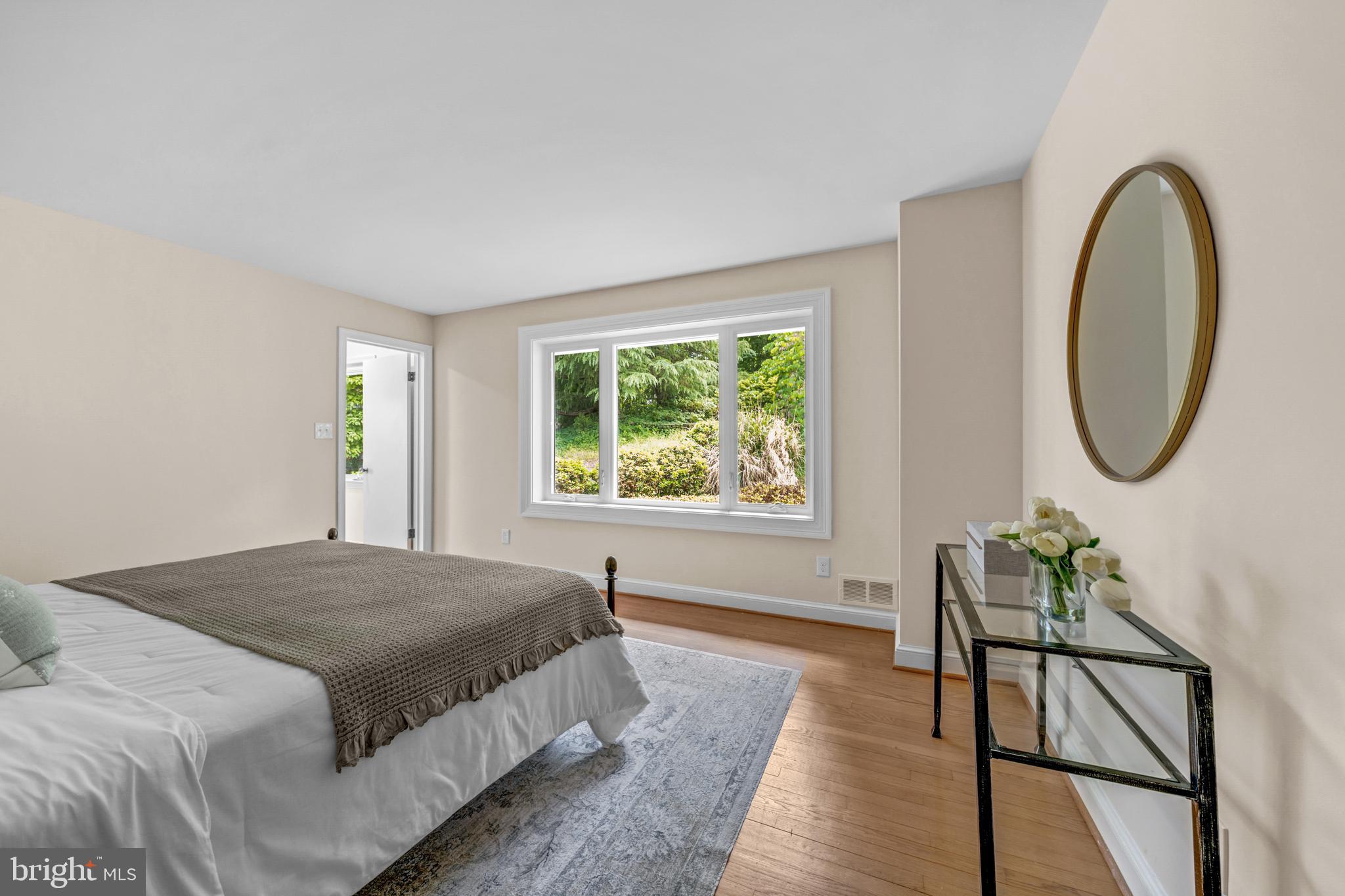BELLEVUE FOREST - Residential