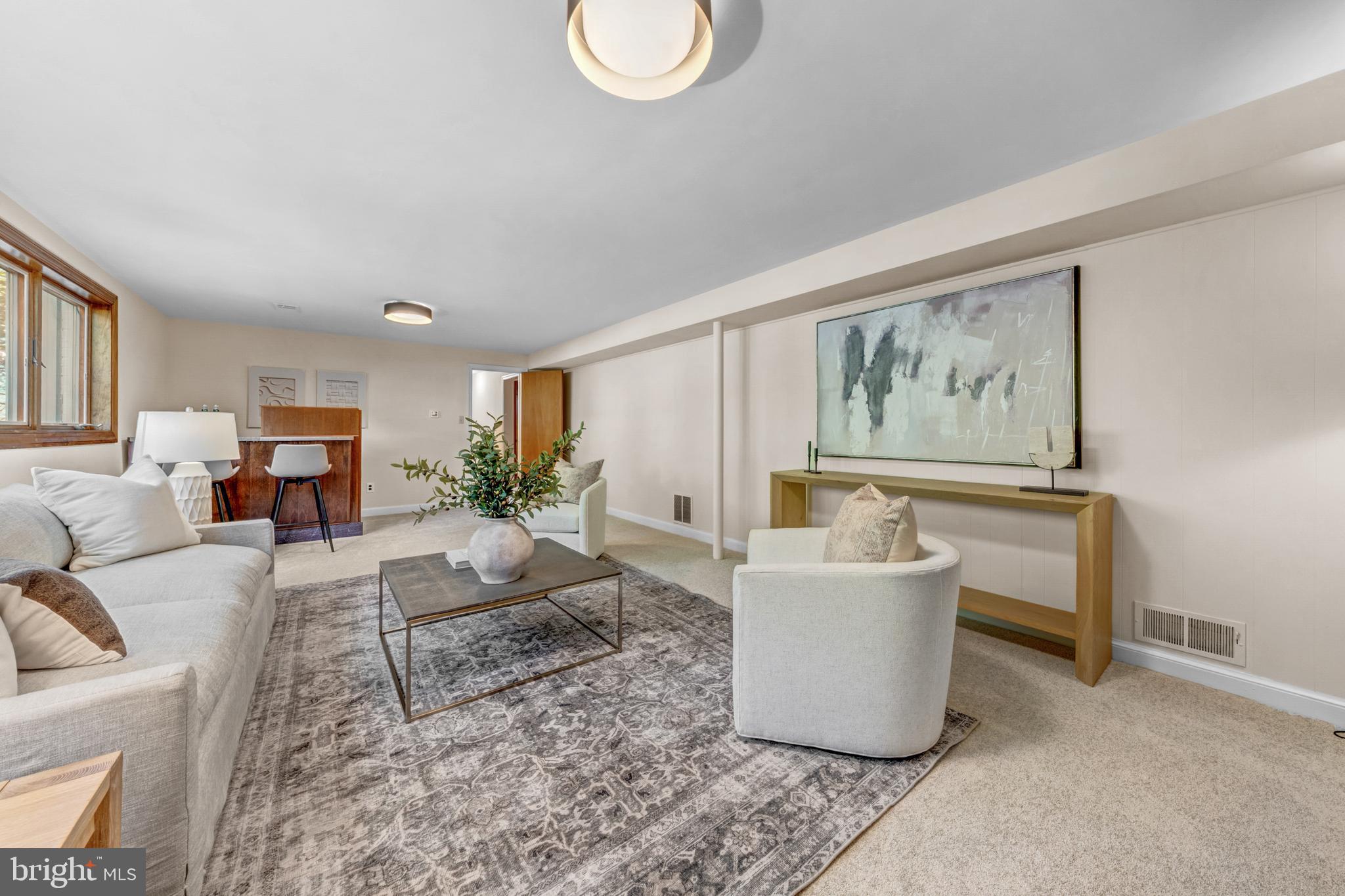 BELLEVUE FOREST - Residential