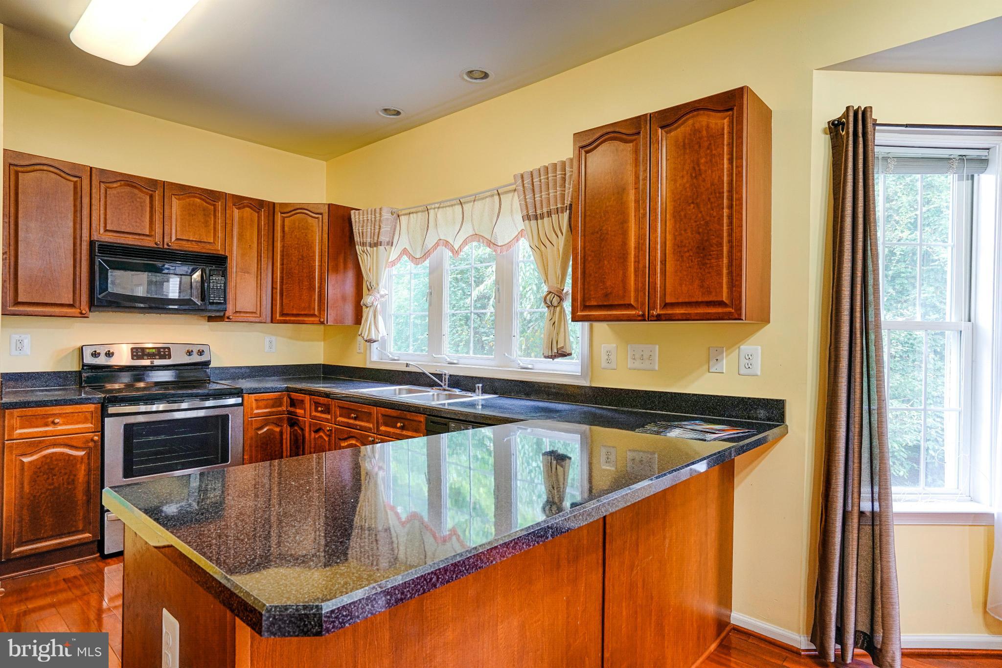 ELM FARM ESTATES - Residential