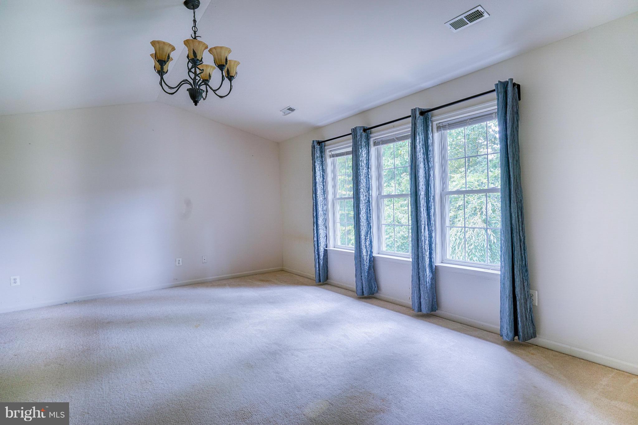 ELM FARM ESTATES - Residential