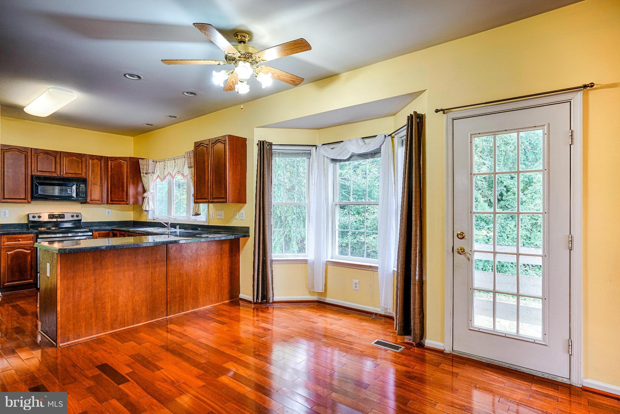 ELM FARM ESTATES - Residential