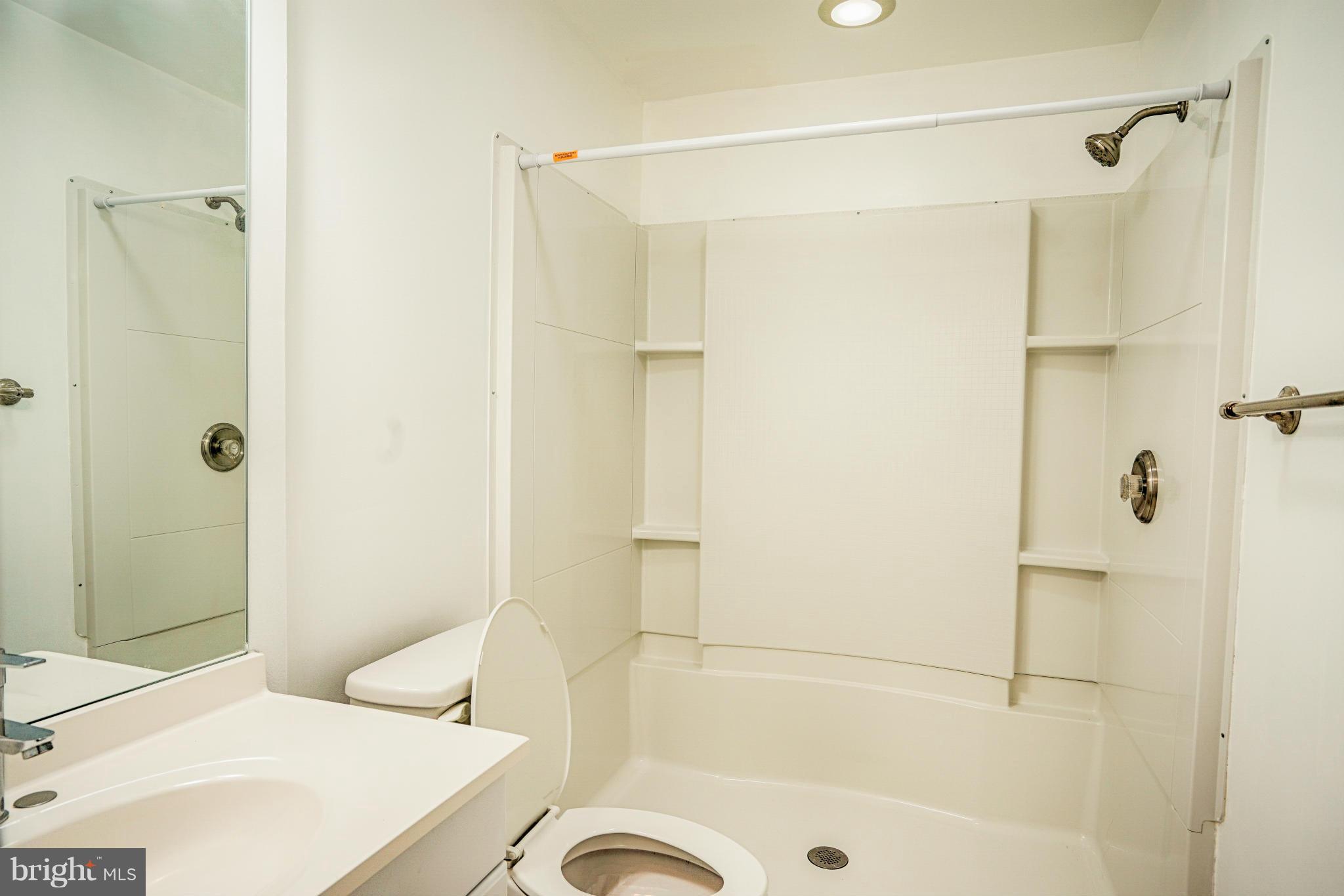 ELM FARM ESTATES - Residential