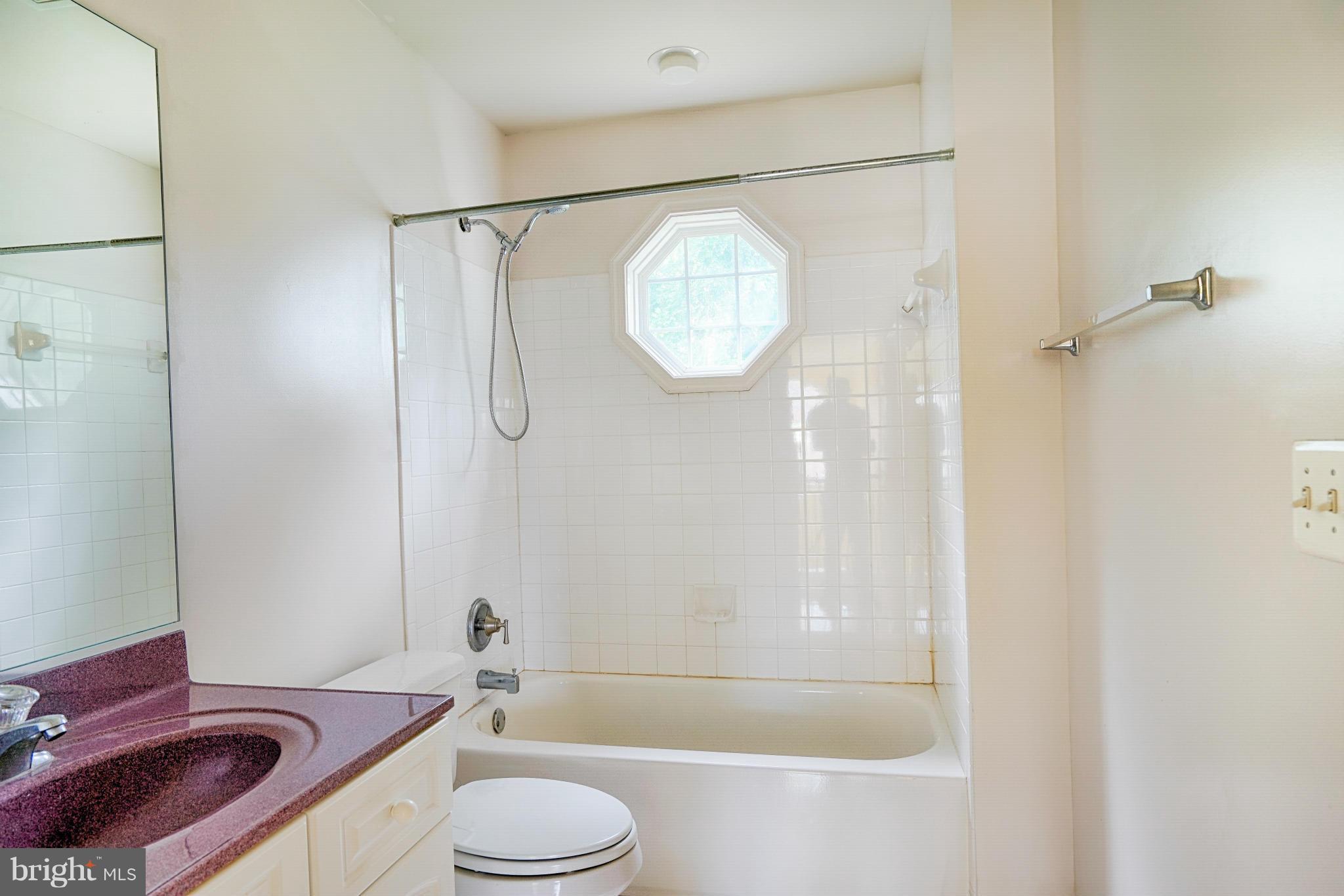 ELM FARM ESTATES - Residential