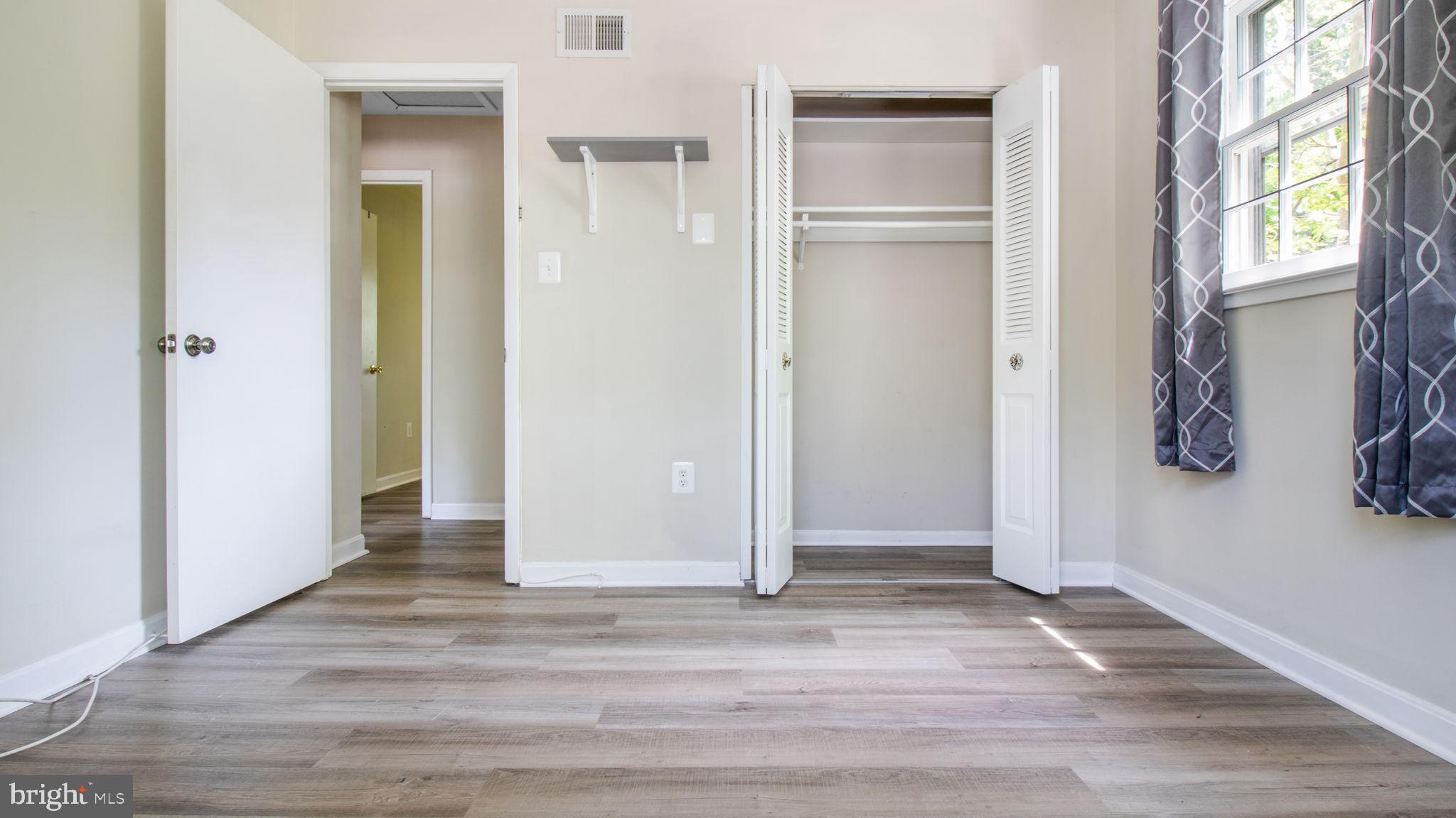 DALE CITY - Residential