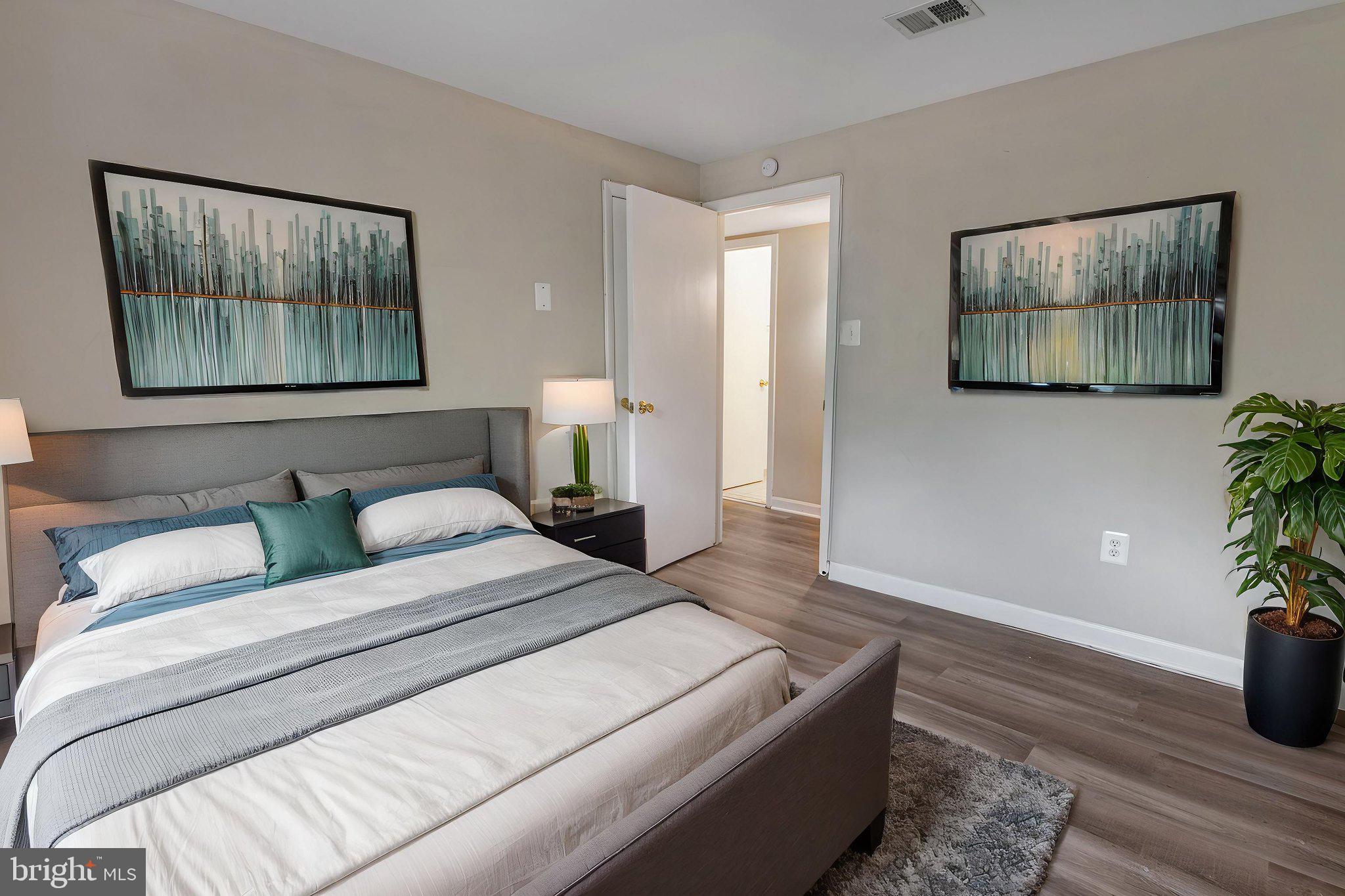 DALE CITY - Residential