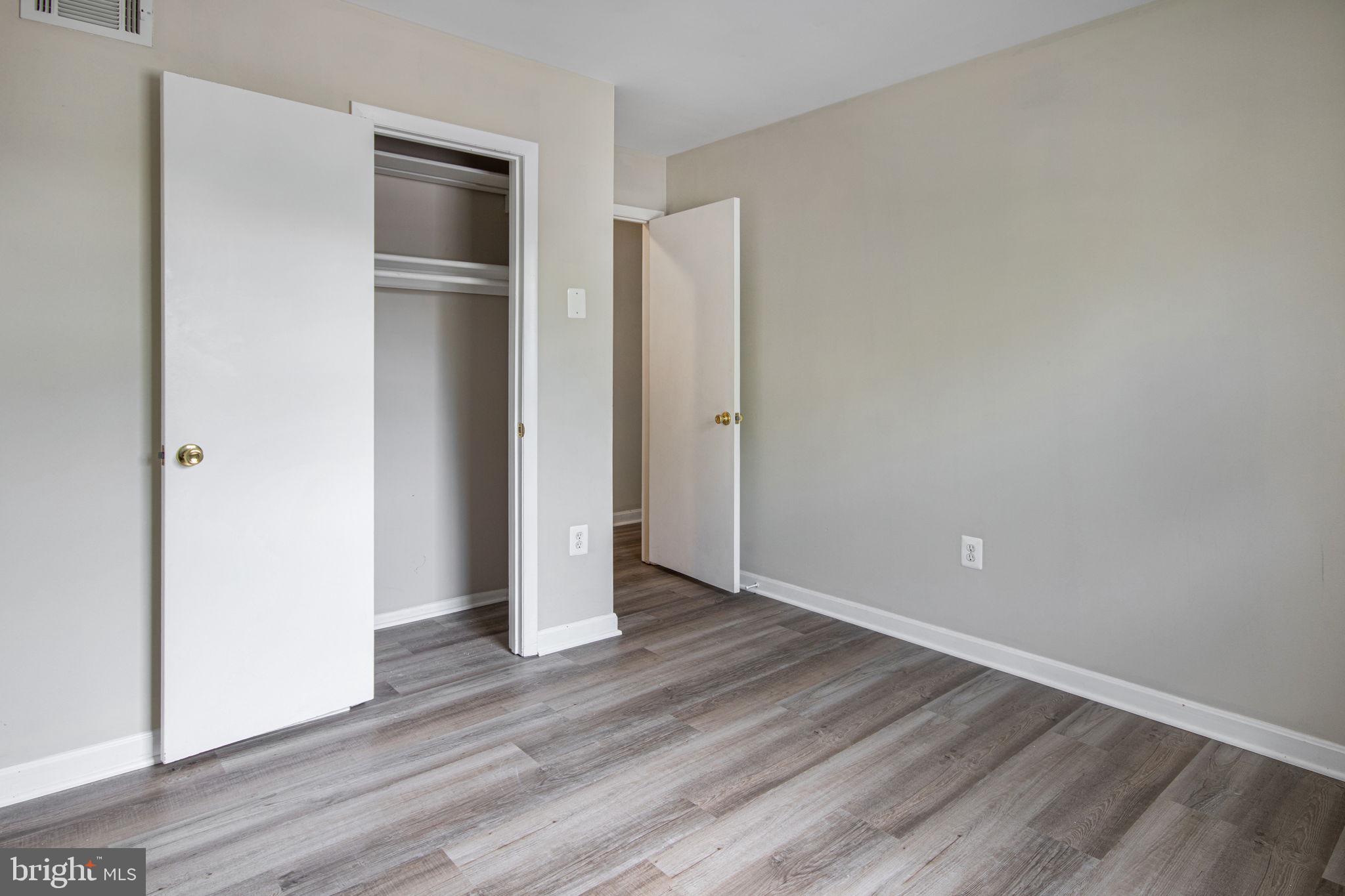 DALE CITY - Residential