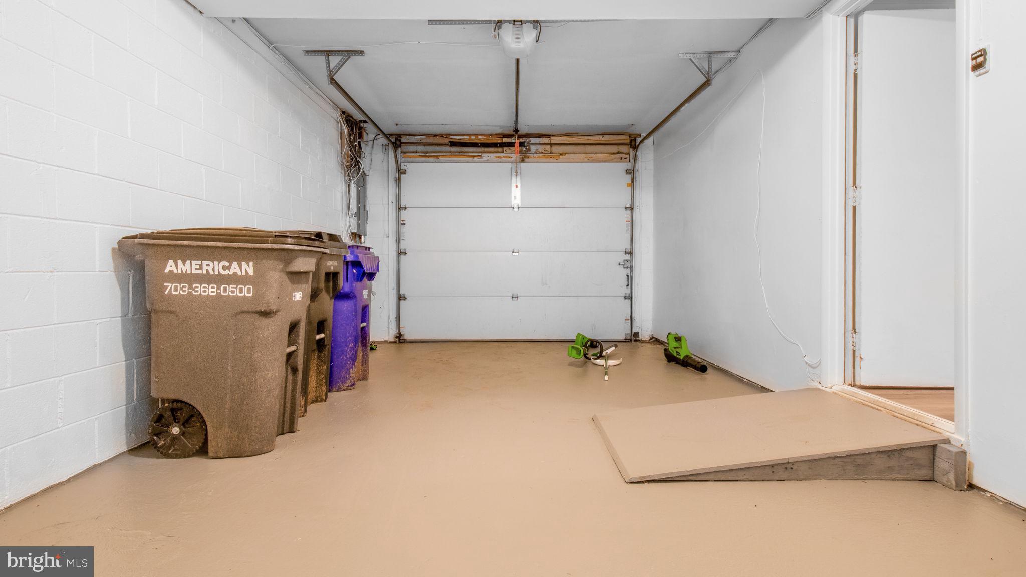 DALE CITY - Residential