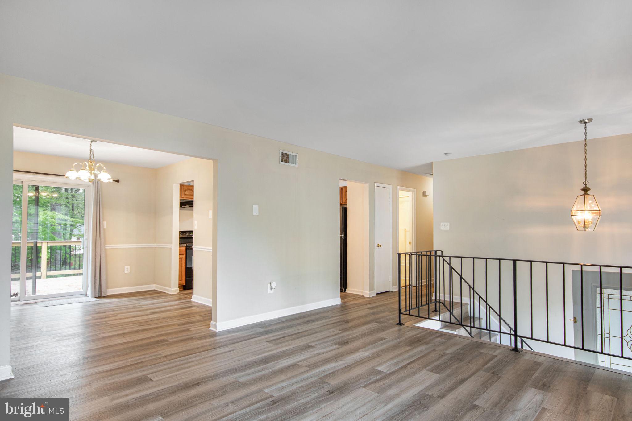 DALE CITY - Residential