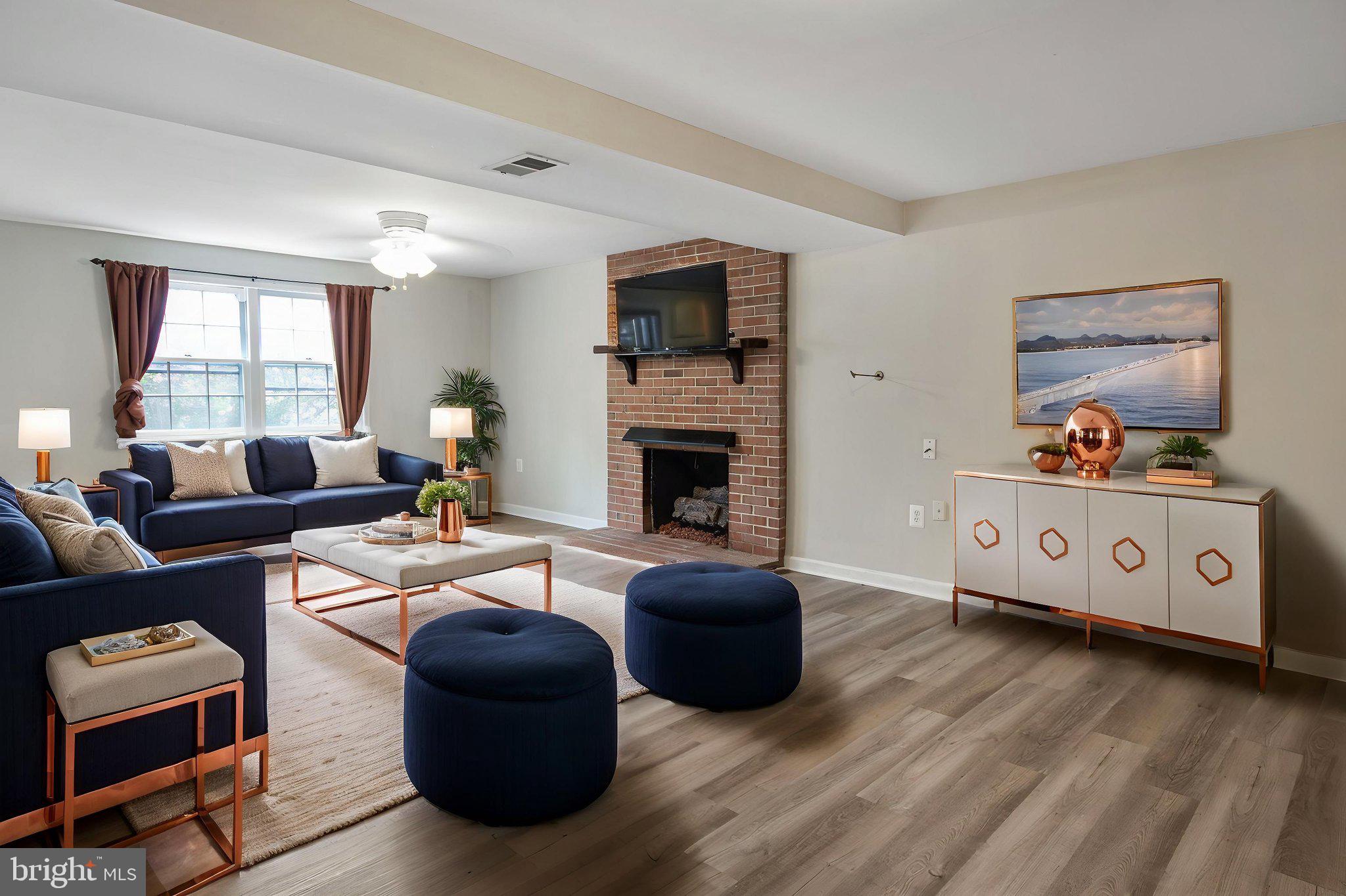 DALE CITY - Residential