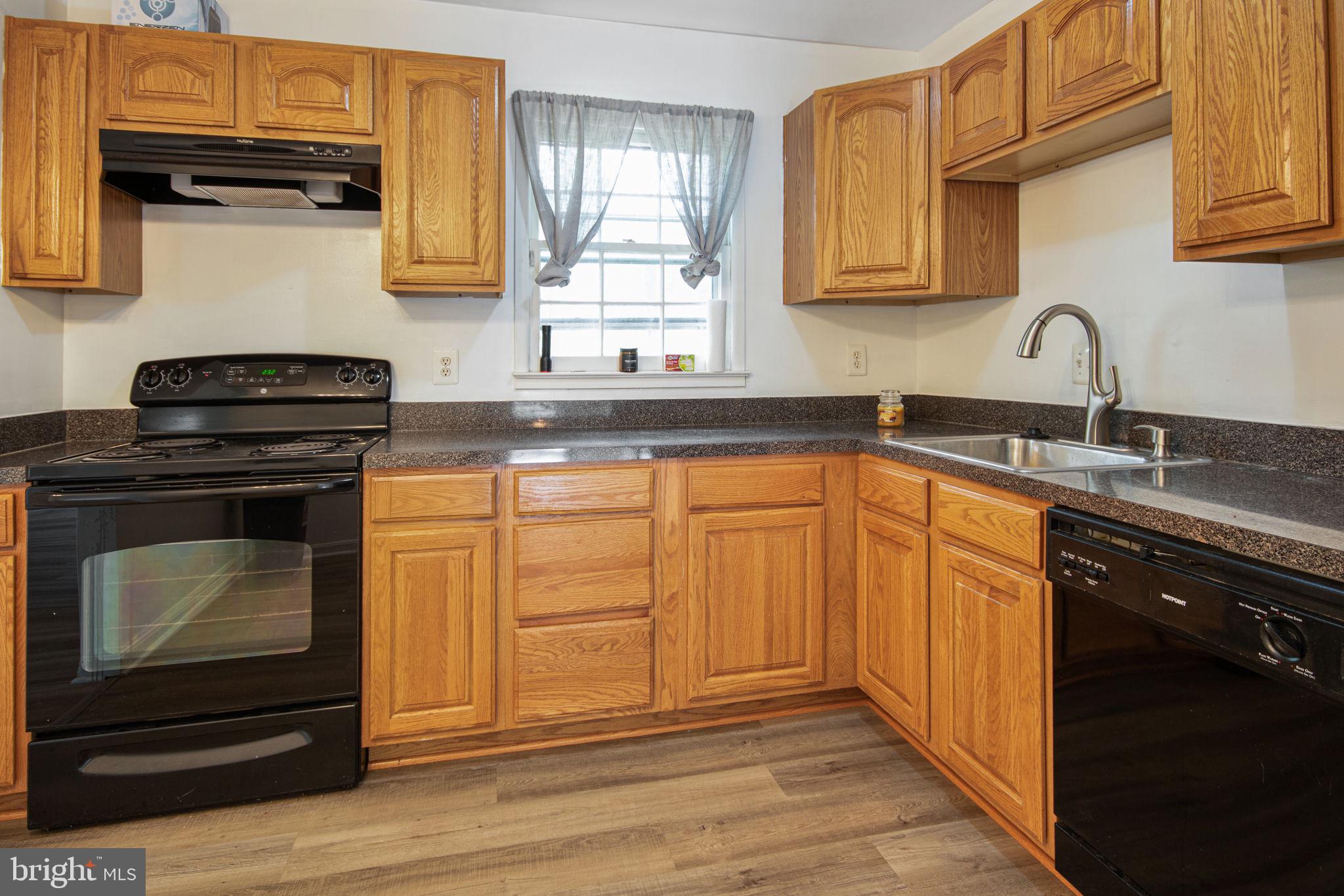 DALE CITY - Residential