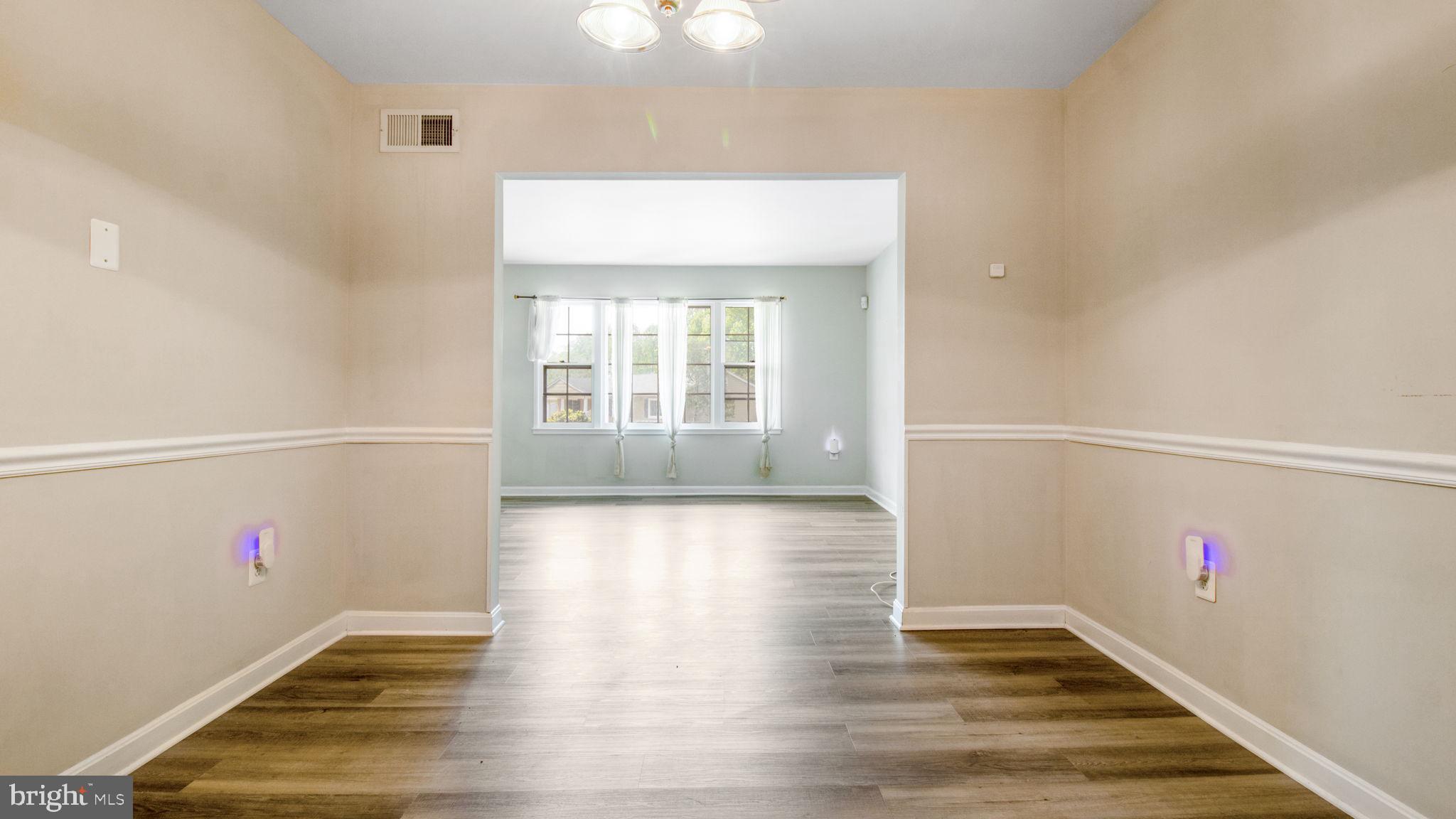 DALE CITY - Residential