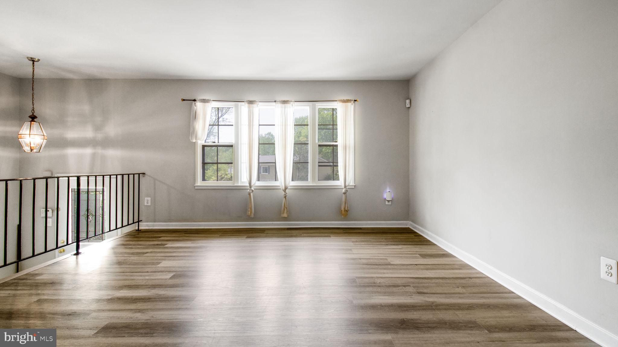 DALE CITY - Residential