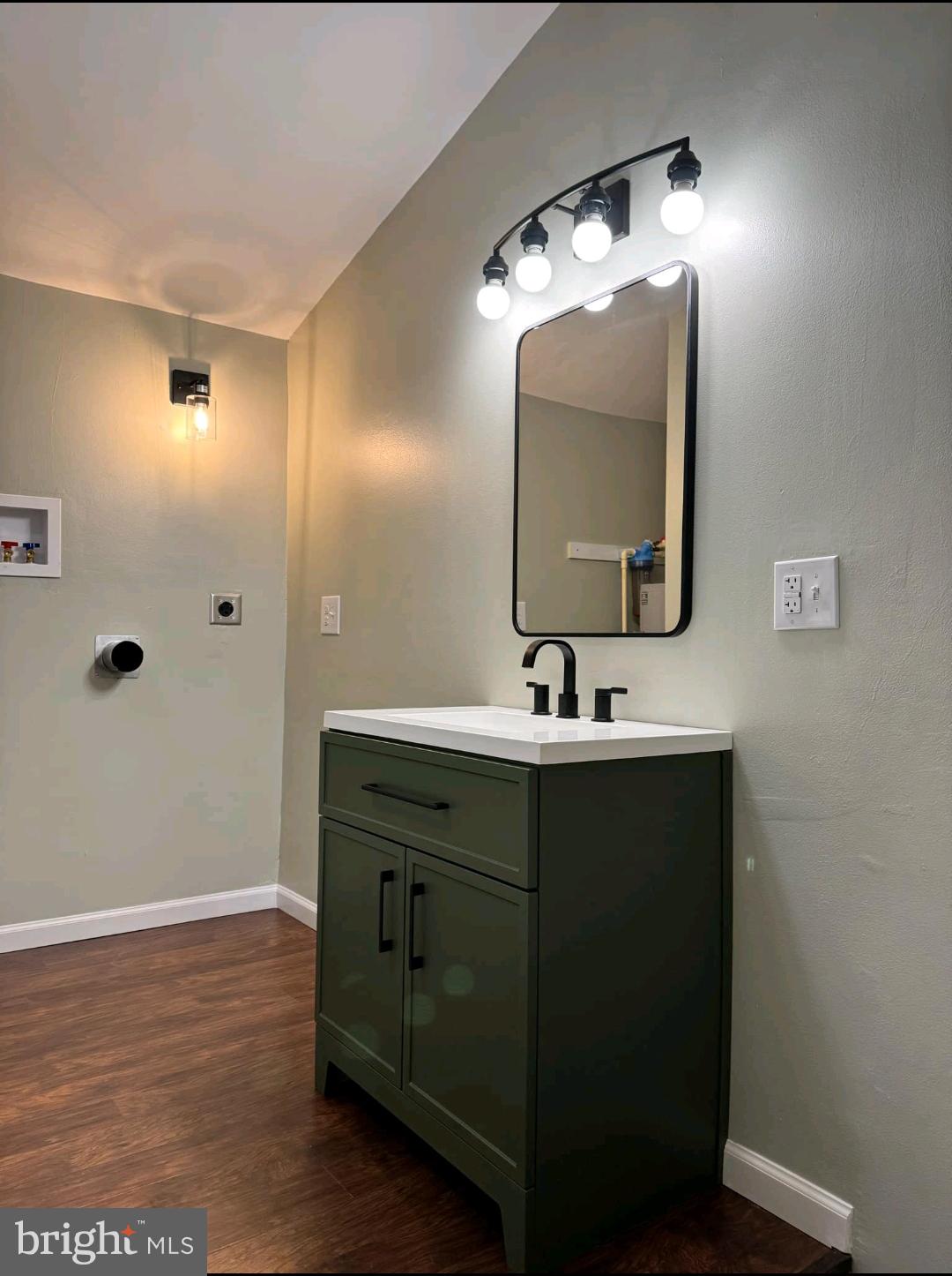 COON HOLLOW - Residential