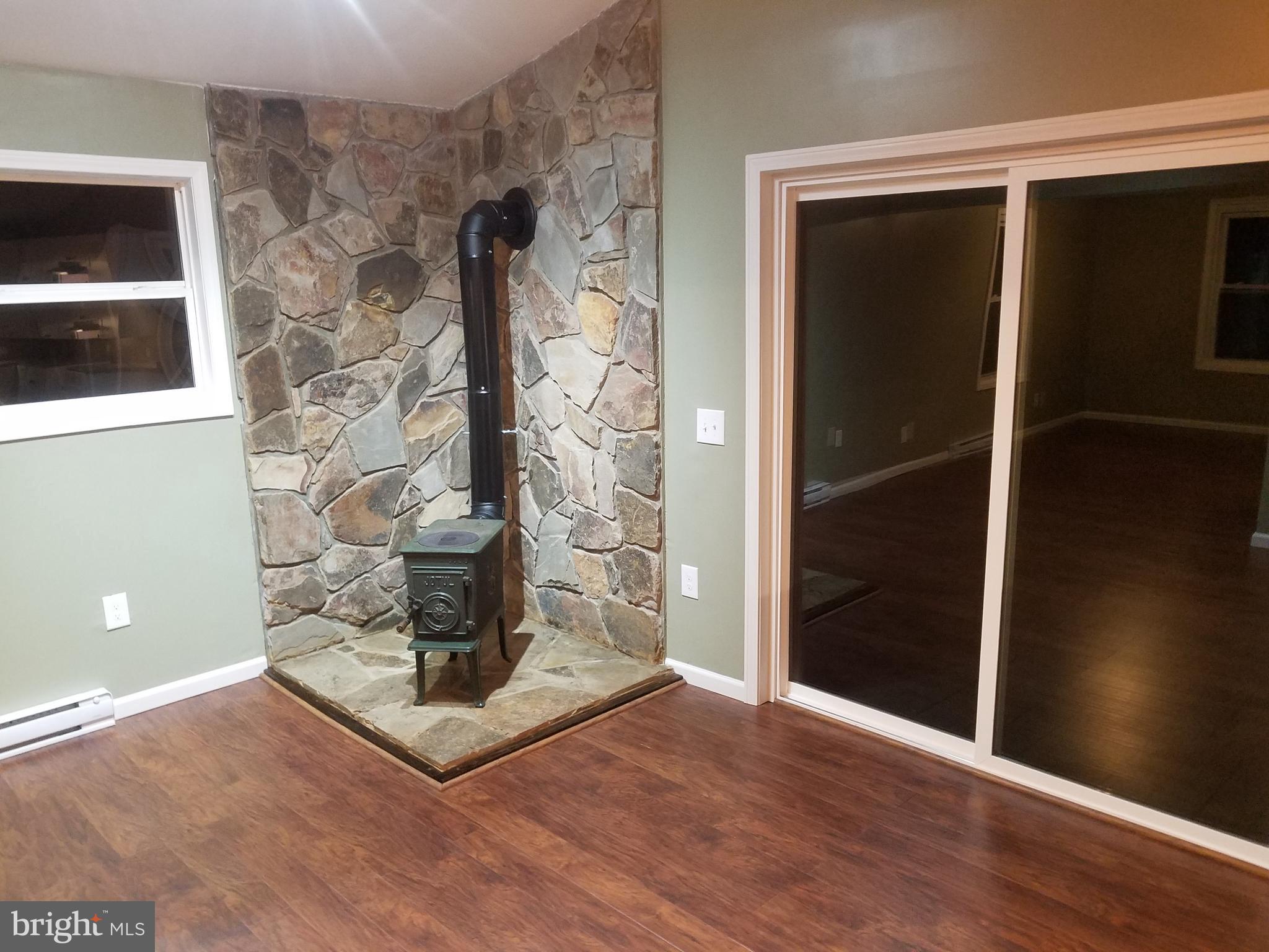 COON HOLLOW - Residential