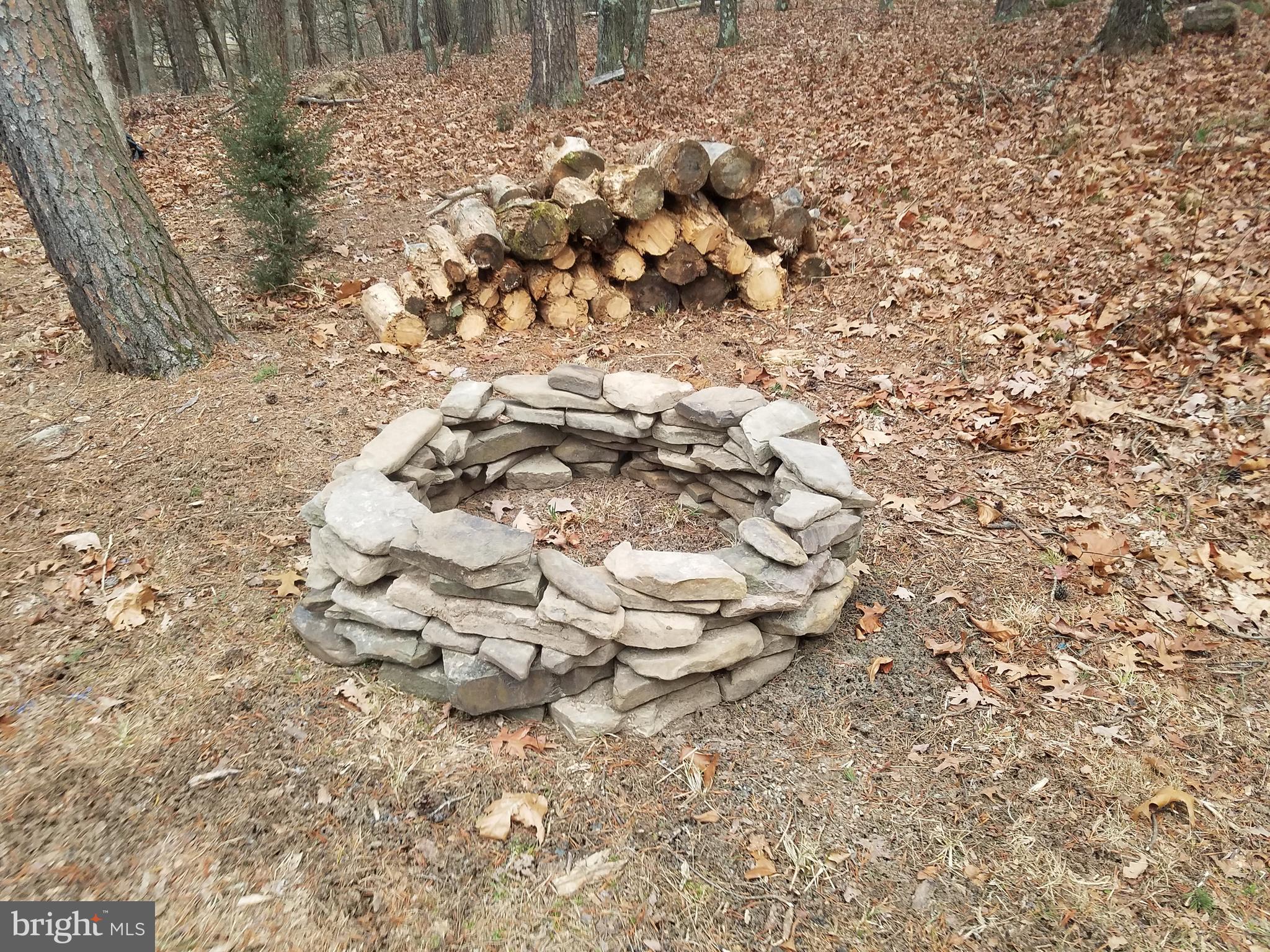 COON HOLLOW - Residential