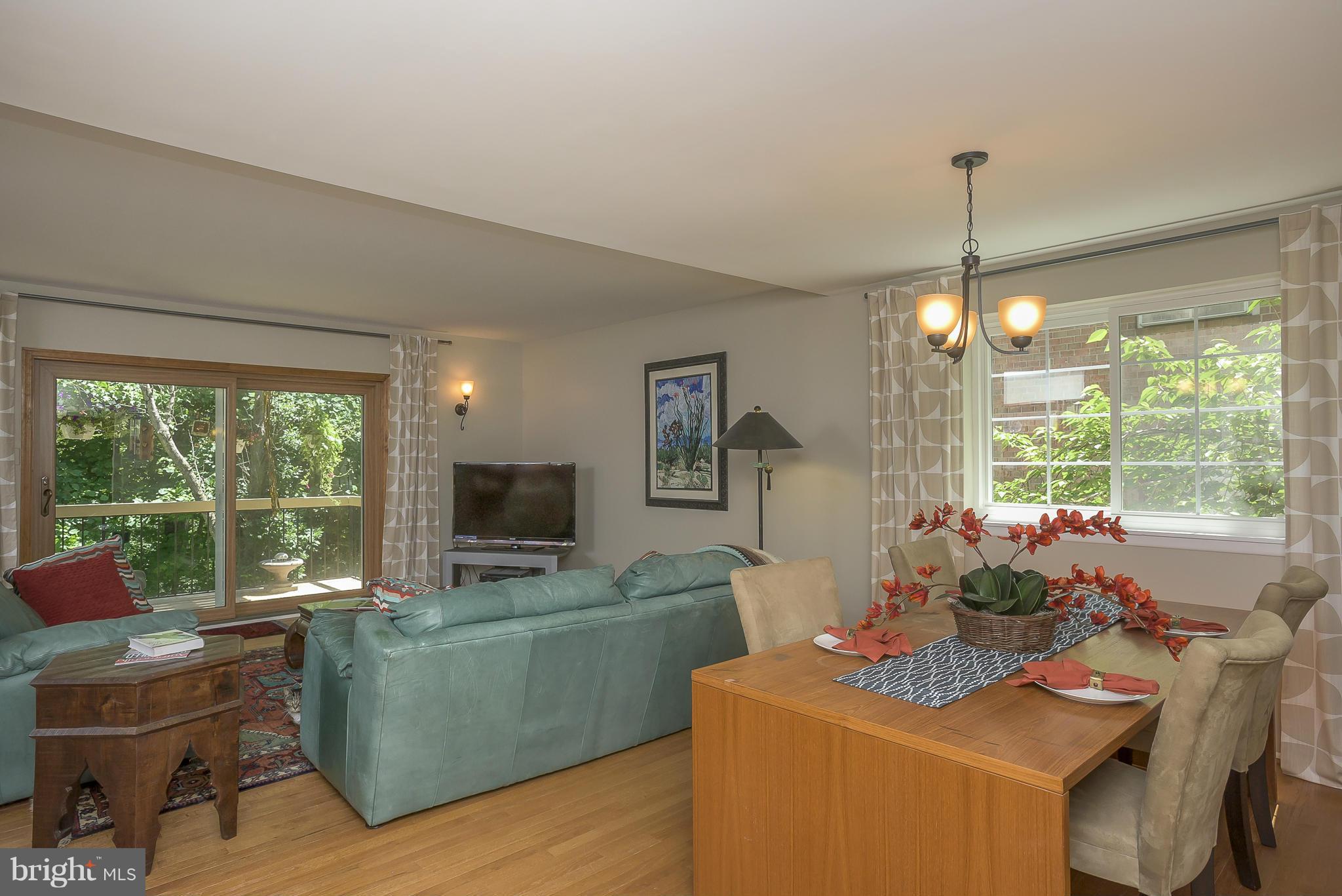 VILLAGE OF HICKORY RIDGE - Residential