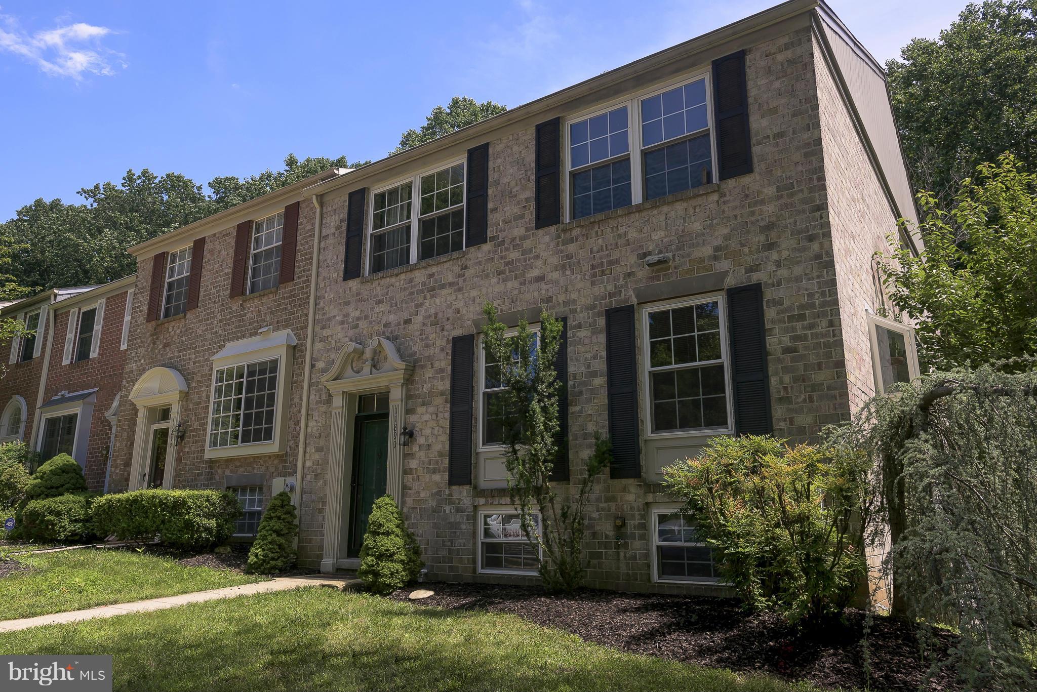 VILLAGE OF HICKORY RIDGE - Residential