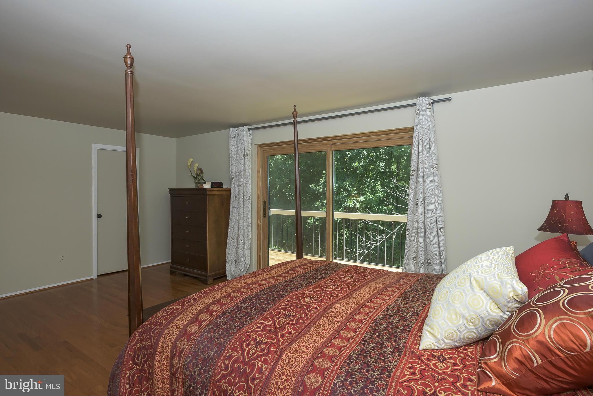 VILLAGE OF HICKORY RIDGE - Residential