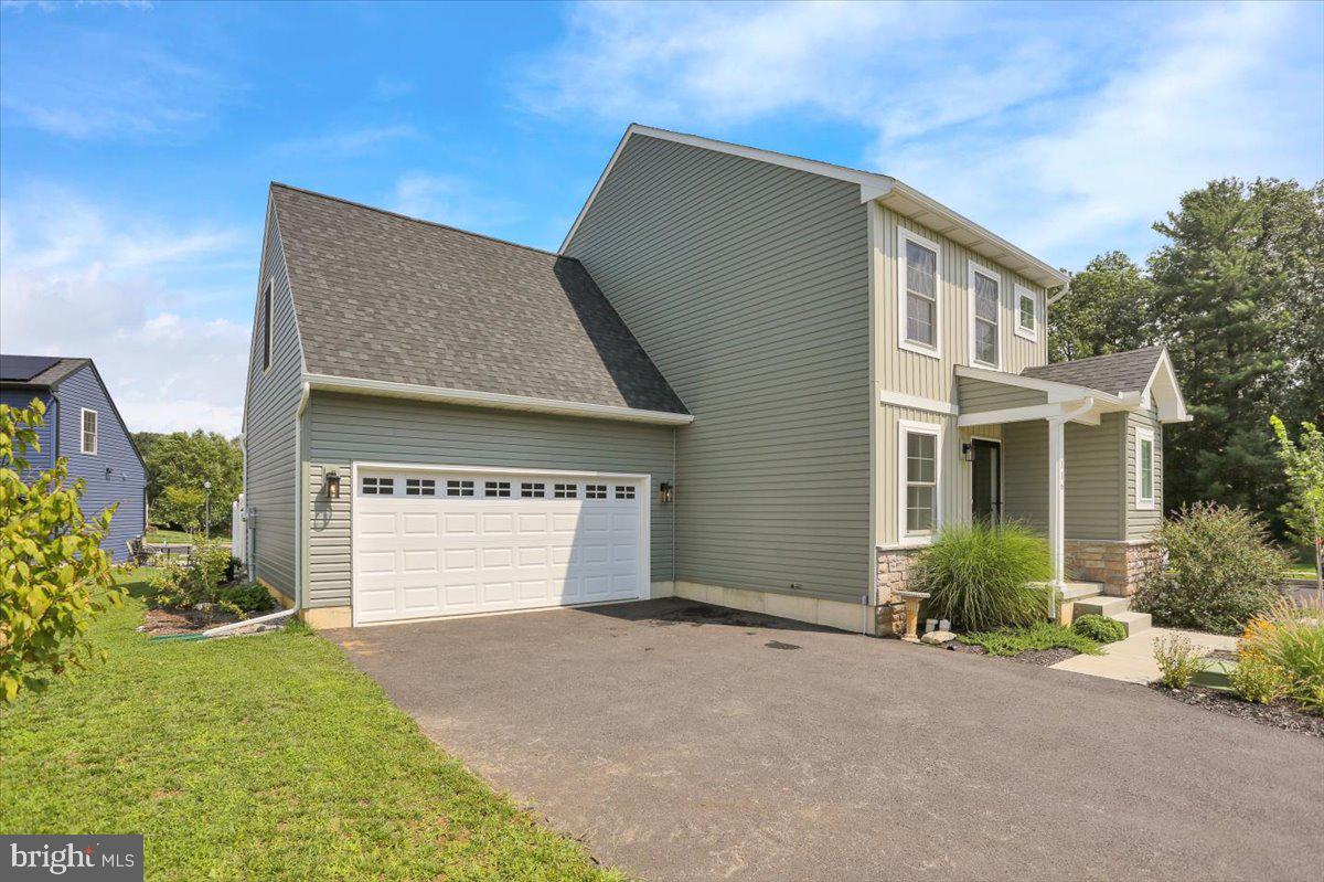 116 MEADOWS BEND